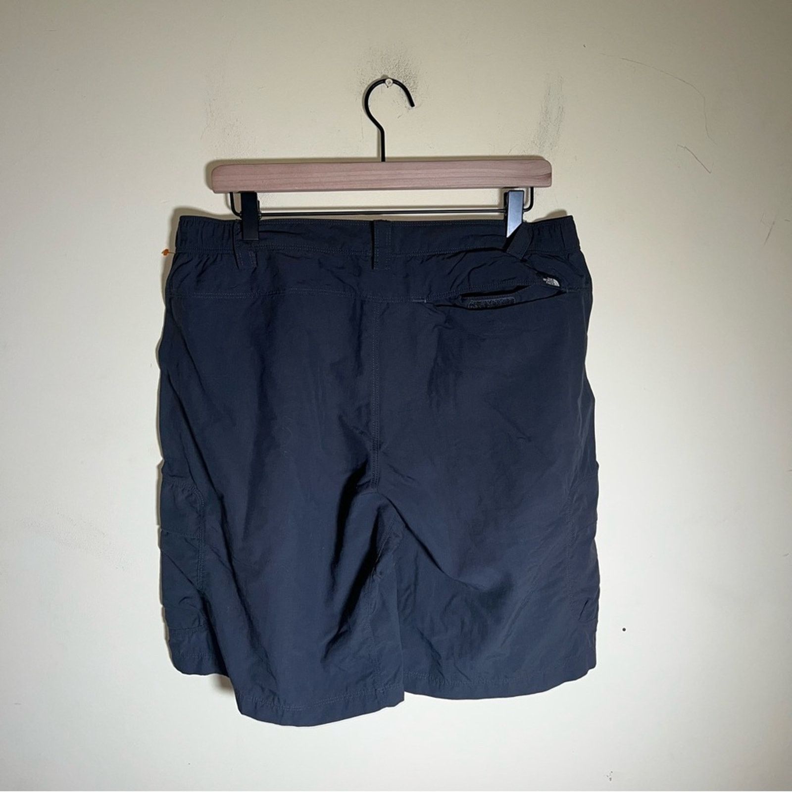 The North Face THE NORTH FACE slate gray hiking cargo shorts L Size US 34 / EU 50 - 4 Thumbnail
