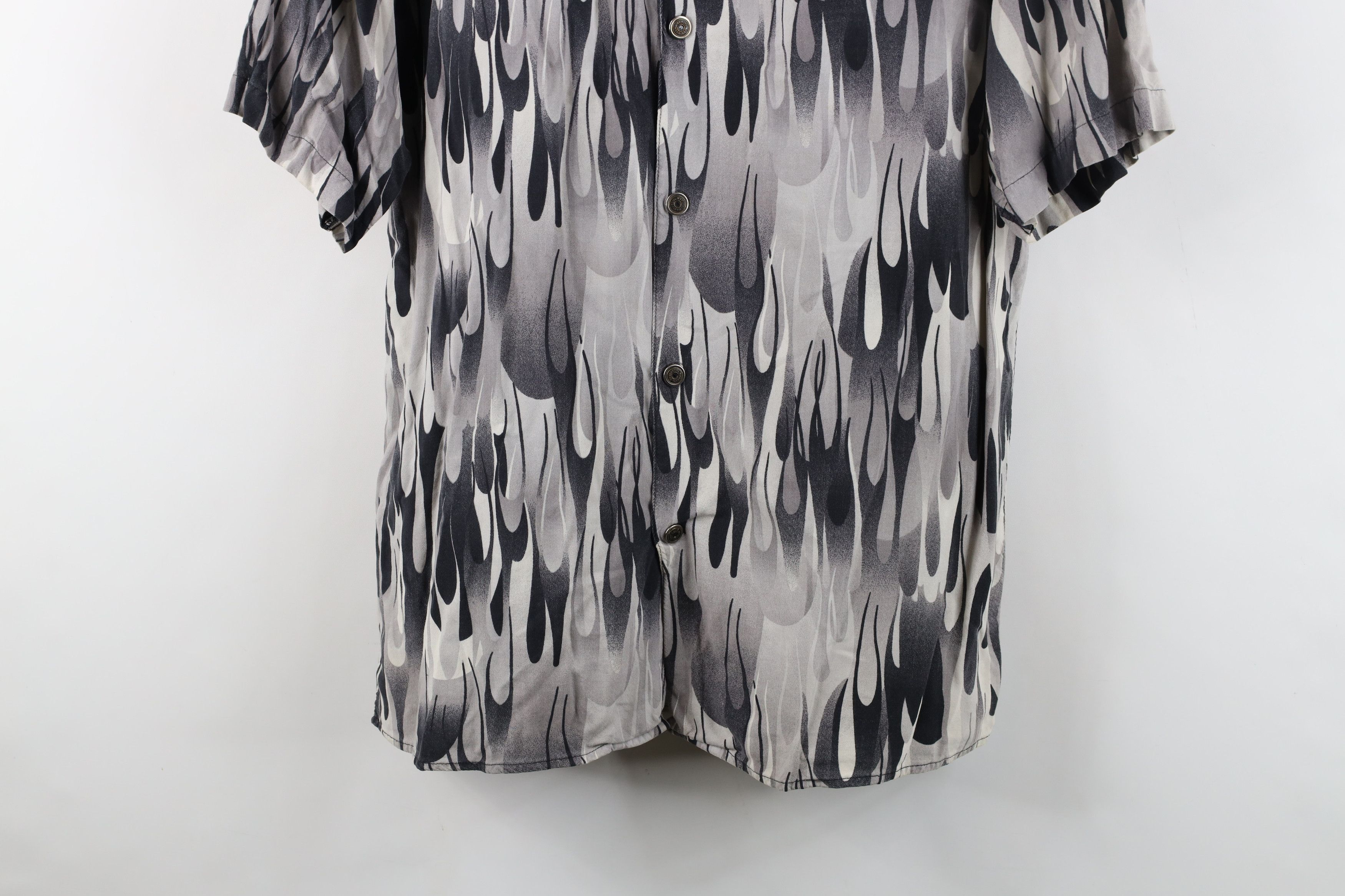 Harley Davidson Vintage 90s Harley Davidson Fire Flames Button Shirt Rayon Size US M / EU 48-50 / 2 - 3 Thumbnail