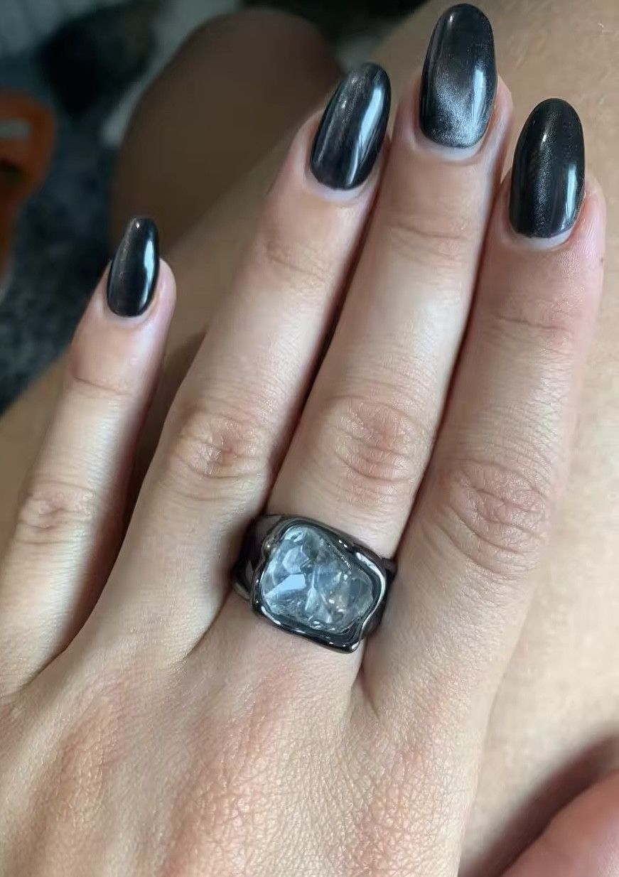 Jewelry Irregular Black Crystal Charm Ring (size 6-12) Size ONE SIZE - 4 Thumbnail