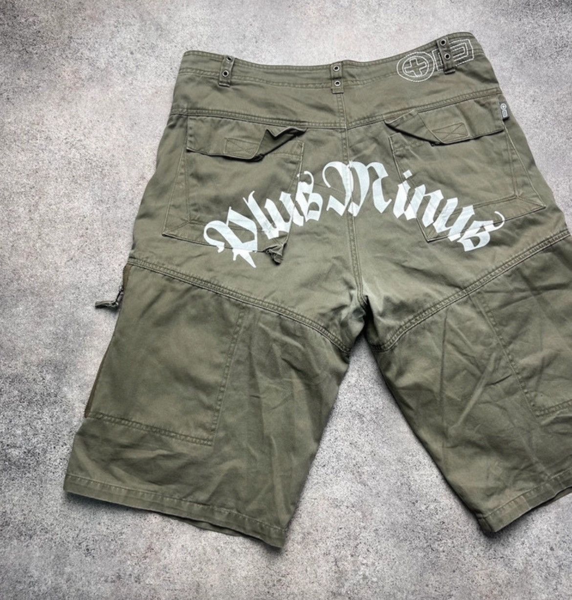 Hysteric Glamour Plus Minus punk cargo shorts with back print Size US 34 / EU 50 - 6 Thumbnail