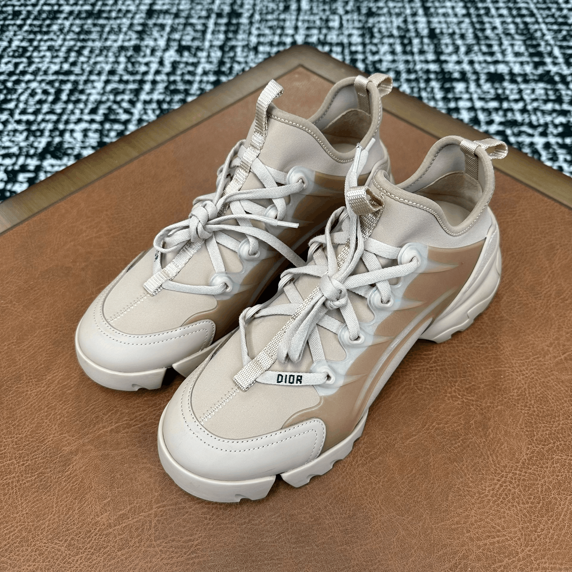 Dior Dior Leather Lowtop Sneakers it_39 Women Size US 9 / IT 39 - 1 Thumbnail
