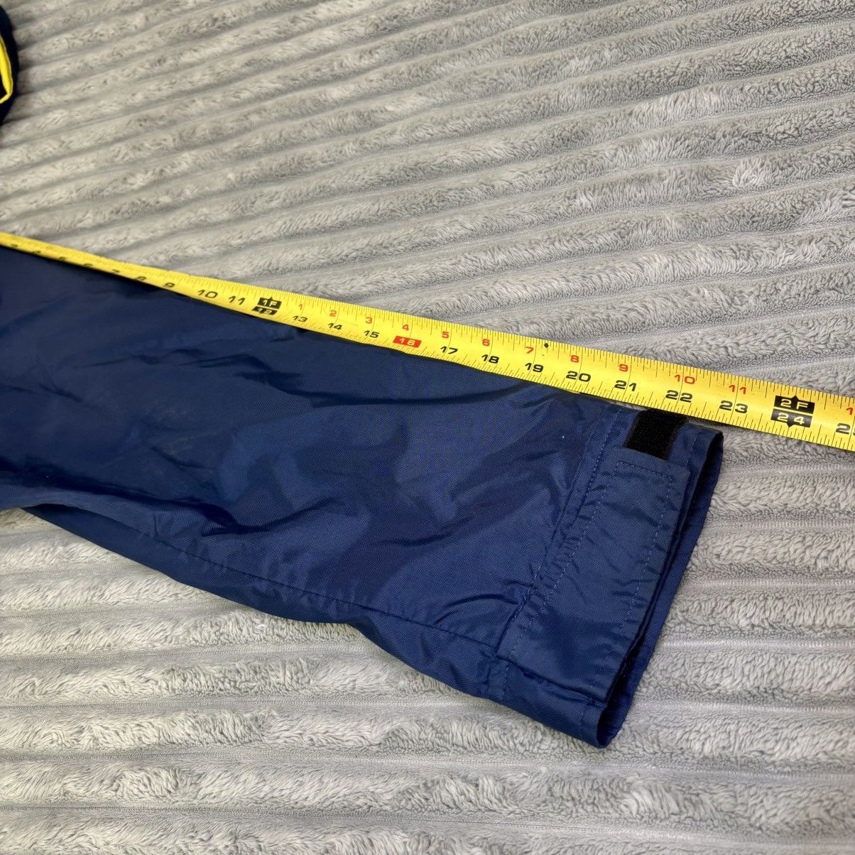 Nike Vintage 90s Nike Jacket Blue & Yellow hooded Nike Jacket Size US L / EU 52-54 / 3 - 9 Thumbnail