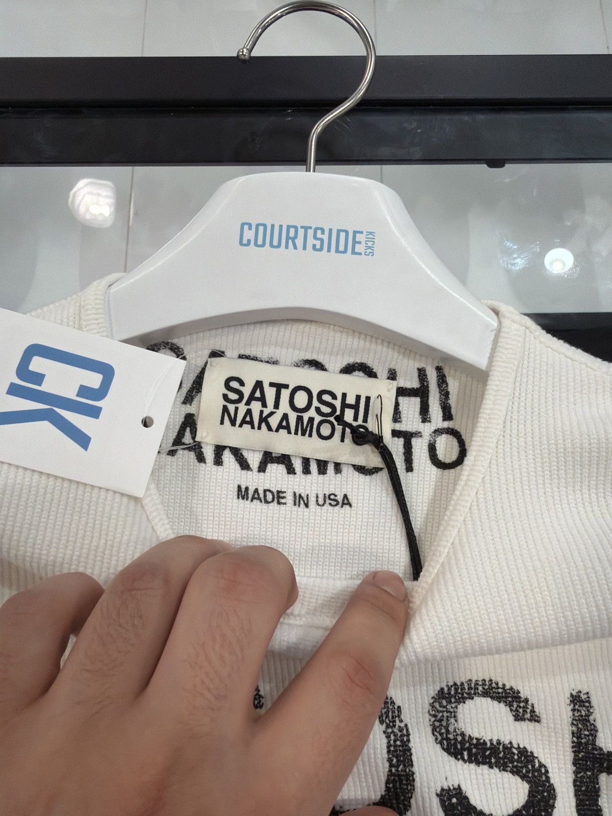 Satoshi Nakamoto Satoshi Nakamoto Logo White Thermal Size US S / EU 44-46 / 1 - 4 Thumbnail