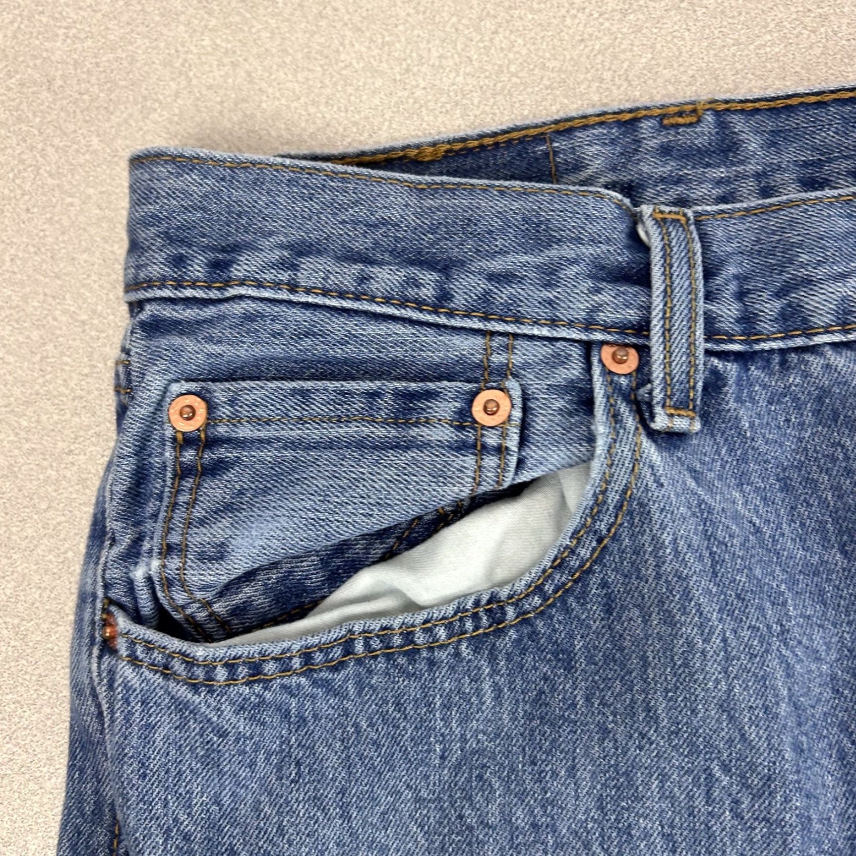 Levi's Levi's 501 Jeans Mens 38x32 Blue Denim Straight Leg Button Fly Classic Fit Size US 38 / EU 54 - 3 Thumbnail