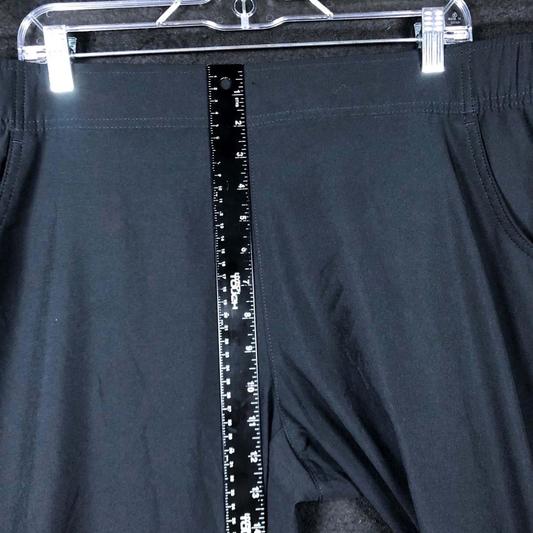 Eddie Bauer Eddie Bauer Womens Traveler Pants Black Pull On High Rise Ankle Stretch XL Size 40" / US 18 - 7 Thumbnail