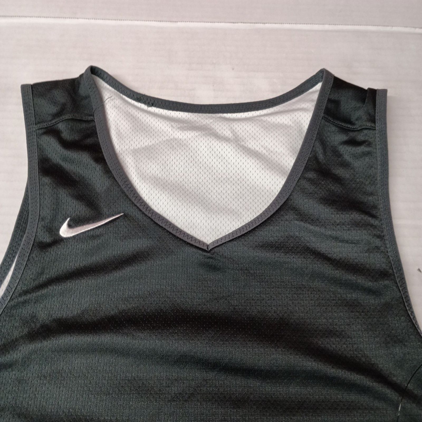 Nike Nike Engineered Reversible Basketball Jersey Men's S Gray Size US S / EU 44-46 / 1 - 2 Thumbnail