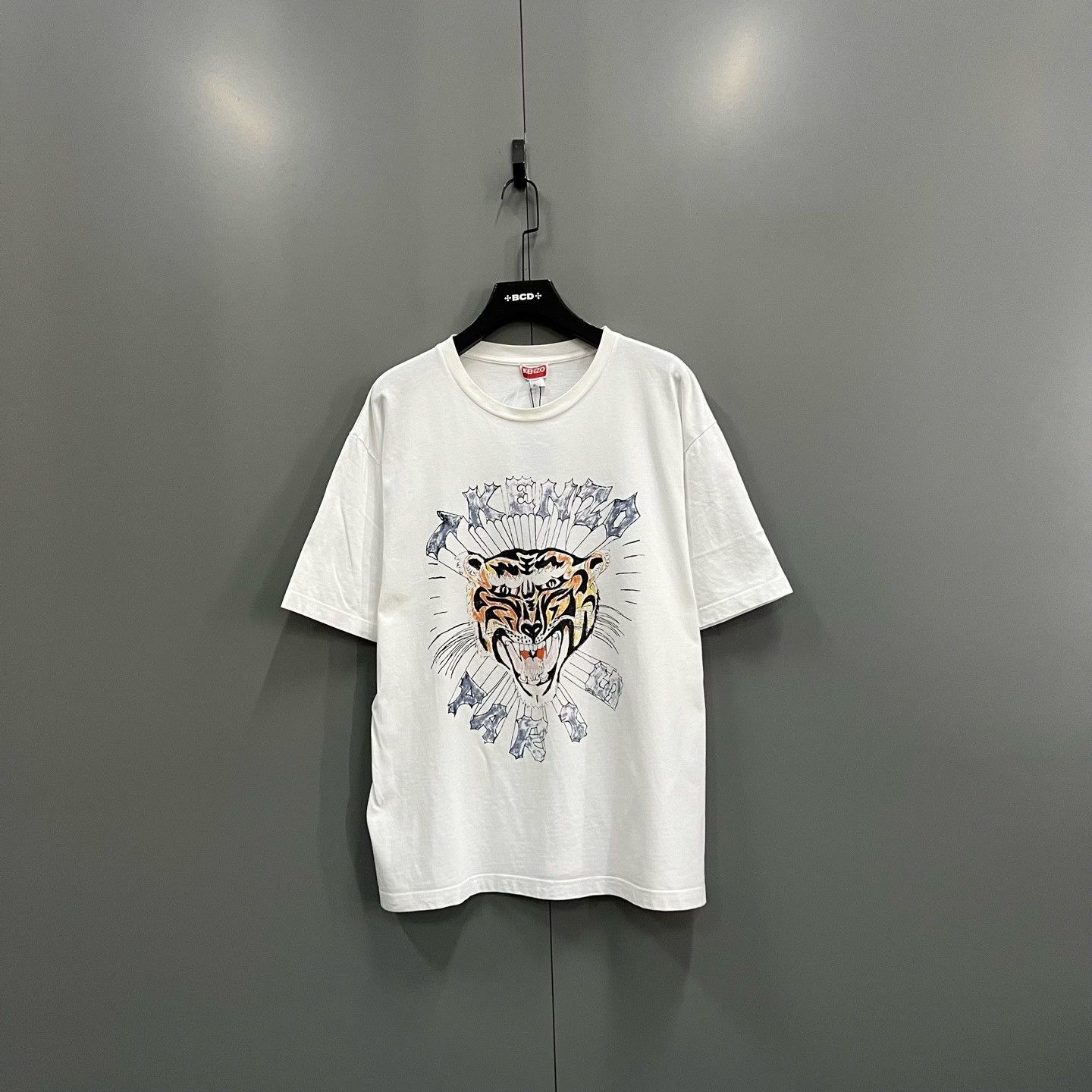 Kenzo Kenzo Tiger Printed T-Shirt xl Men Size US XL / EU 56 / 4 - 1 Thumbnail