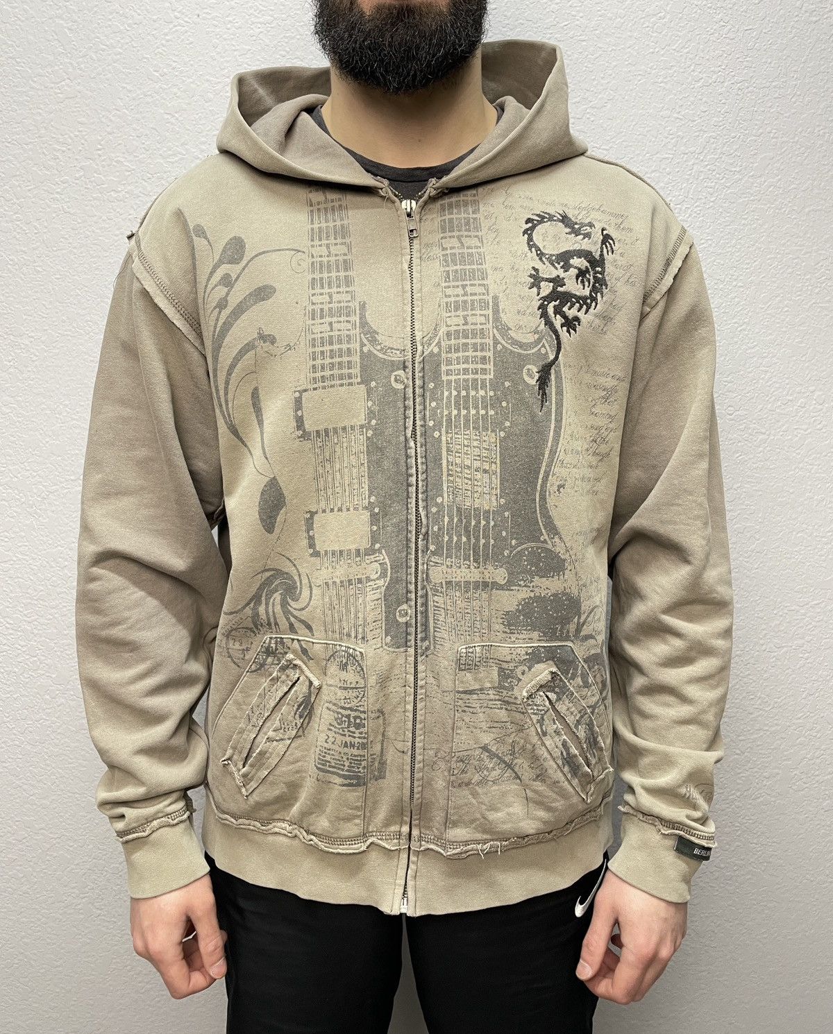 Hard Rock Cafe Vintage Y2K Hard Rock Cafe Berlin Over Print Zip Hoodie Size US L / EU 52-54 / 3 - 3 Thumbnail