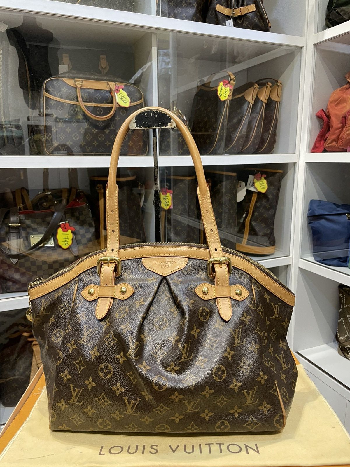 Louis Vuitton AUTHENTIC LOUIS VUITTON MONO TIVOLI GM BAG Size ONE SIZE - 2 Thumbnail