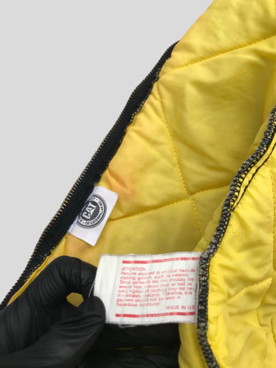 Caterpillar Sunfaded Vintage Caterpillar Duck Canvas Quilted Lined Vest Size US M / EU 48-50 / 2 - 13 Thumbnail