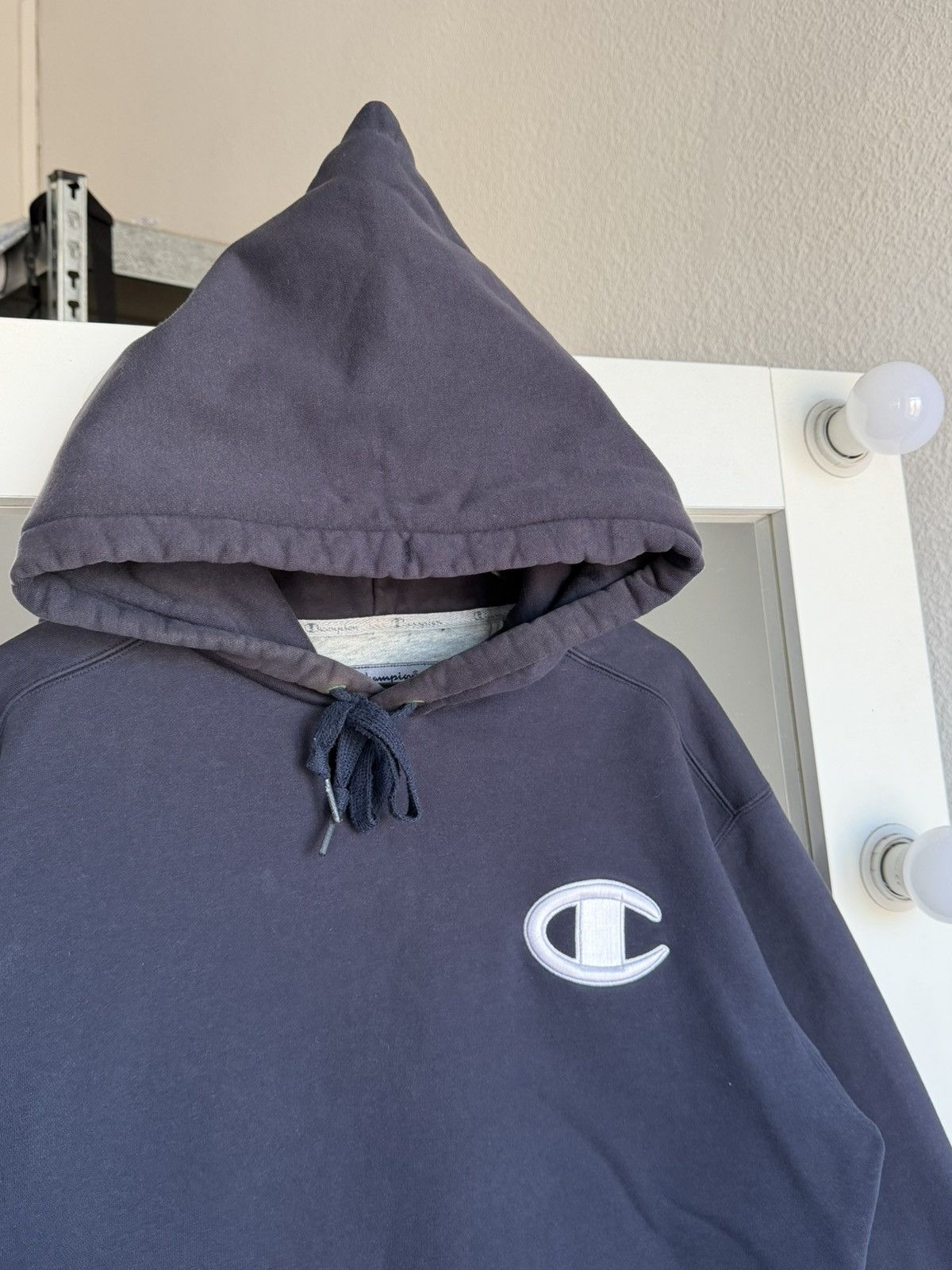 Champion Champion vintage hoodie Size US M / EU 48-50 / 2 - 2 Thumbnail