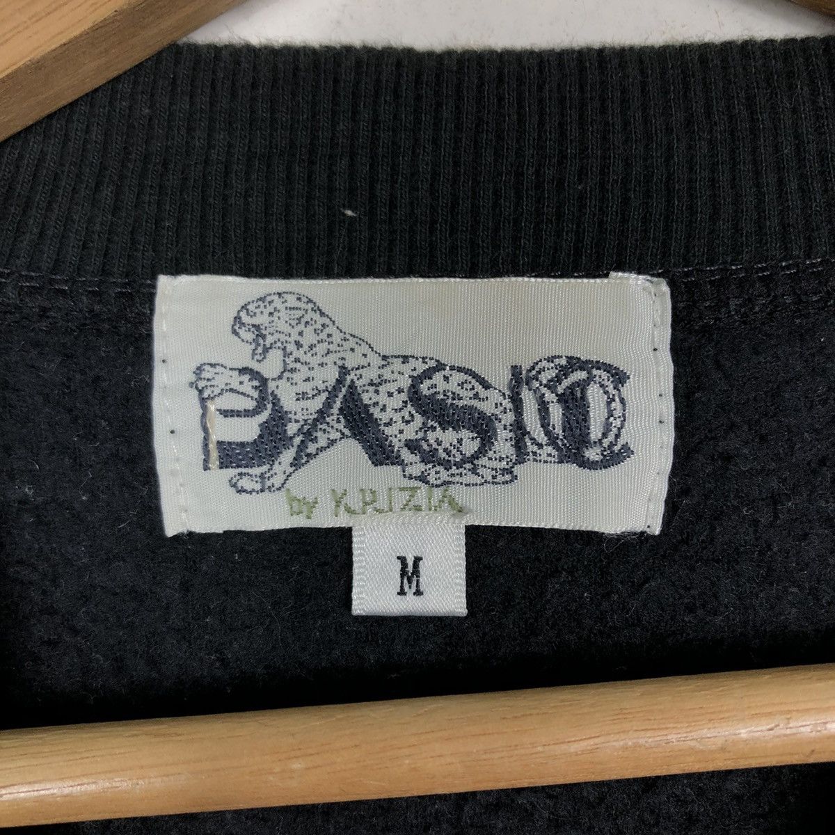 Japanese Brand 🔥90’s Vintage Sweatshirt Crewneck Basic by Krizia Big Logo Size US M / EU 48-50 / 2 - 10 Thumbnail