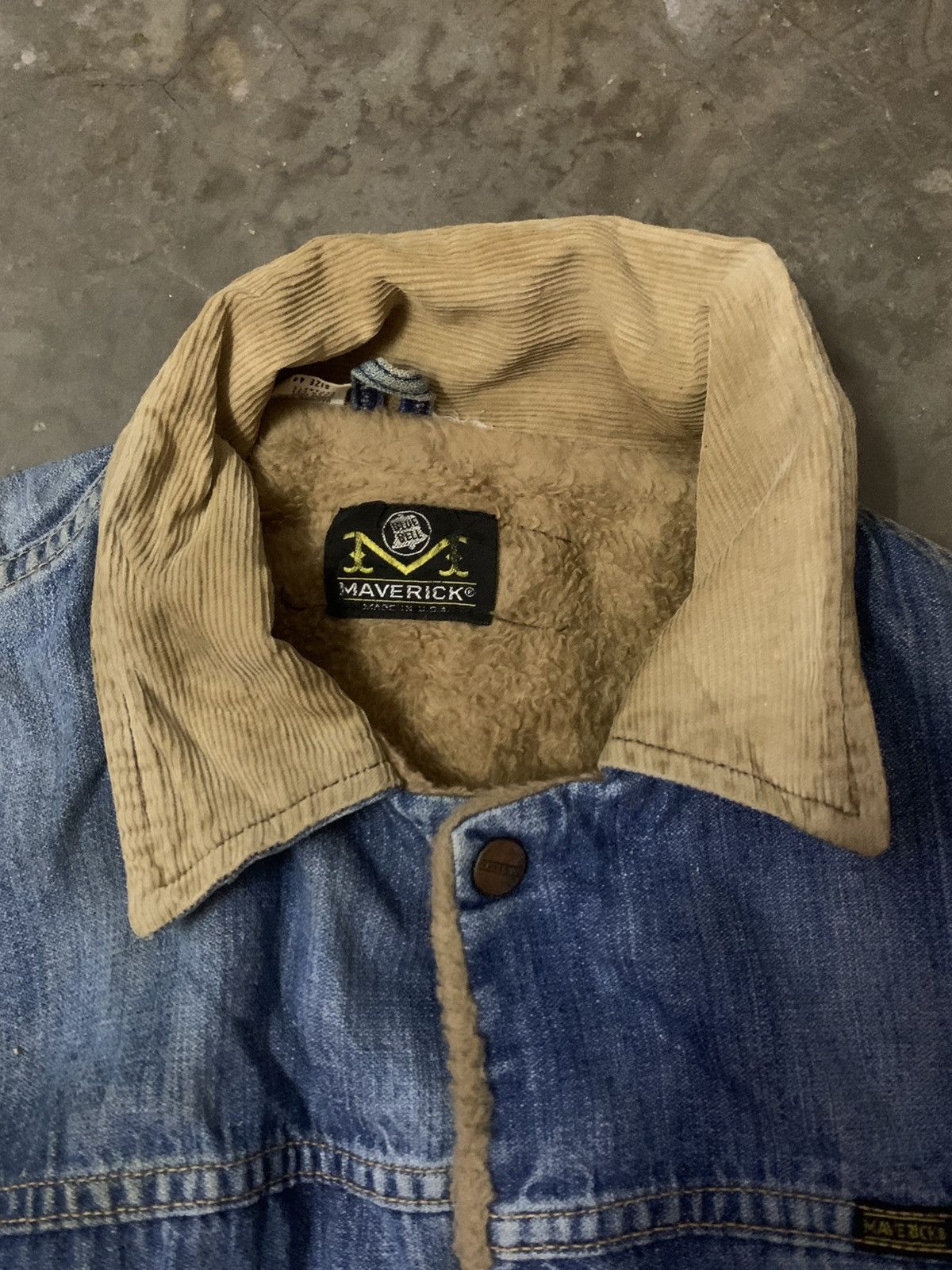 Vintage Vintage 80’s Maverick Flare Denim Jacket Size US S / EU 44-46 / 1 - 6 Thumbnail