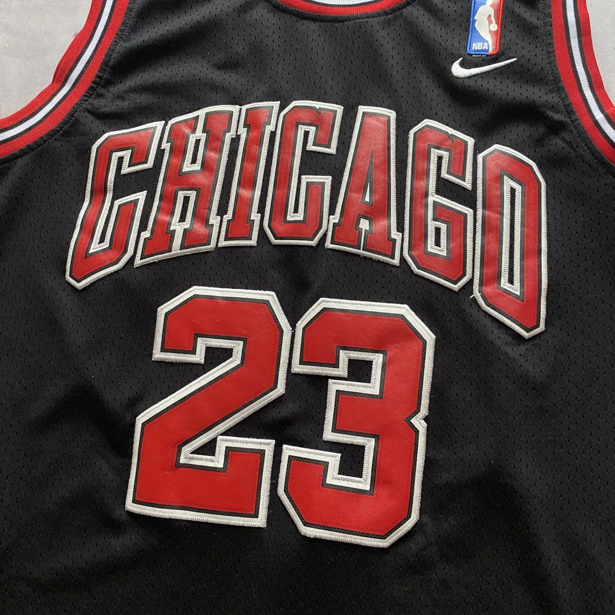 NBA × Nike × Vintage Vintage Nike NBA Chicago Bulls #23 Michael Jordan Jersey Size US S / EU 44-46 / 1 - 3 Thumbnail