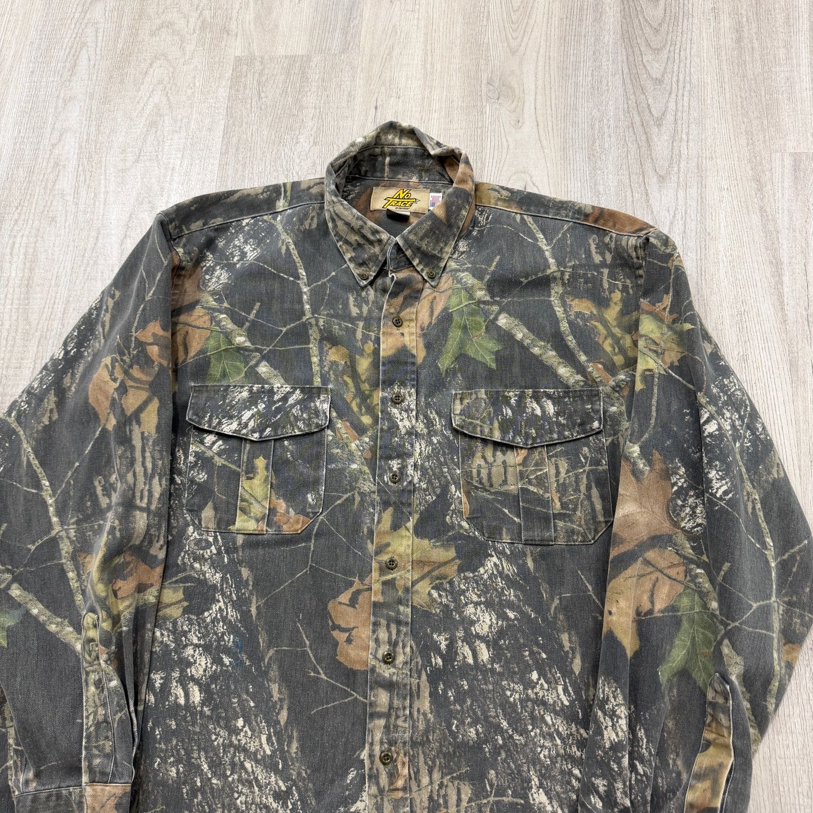 Vintage No Trace by Dan River Mossy Oak Camo Button Down Shirt XL Size US XL / EU 56 / 4 - 2 Thumbnail