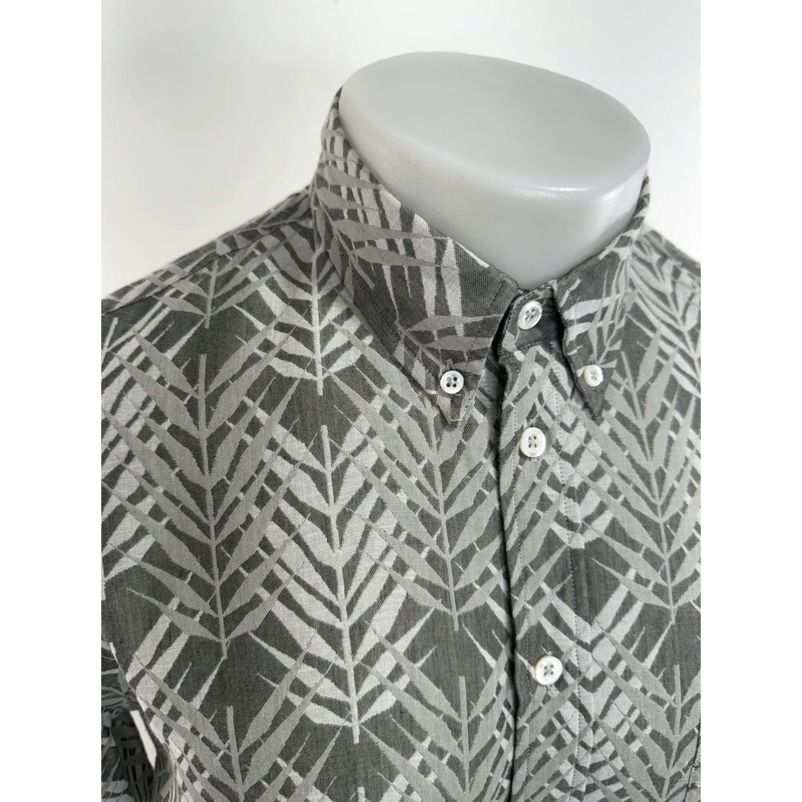 Billy Reid Billy Reid - NEW w TAGS - Kirby Slim Fit Floral Bamboo M Shirt - Men - Button-Up - Olive Greenish Gray - Floral Pattern Size US M / EU 48-50 / 2 - 2 Thumbnail