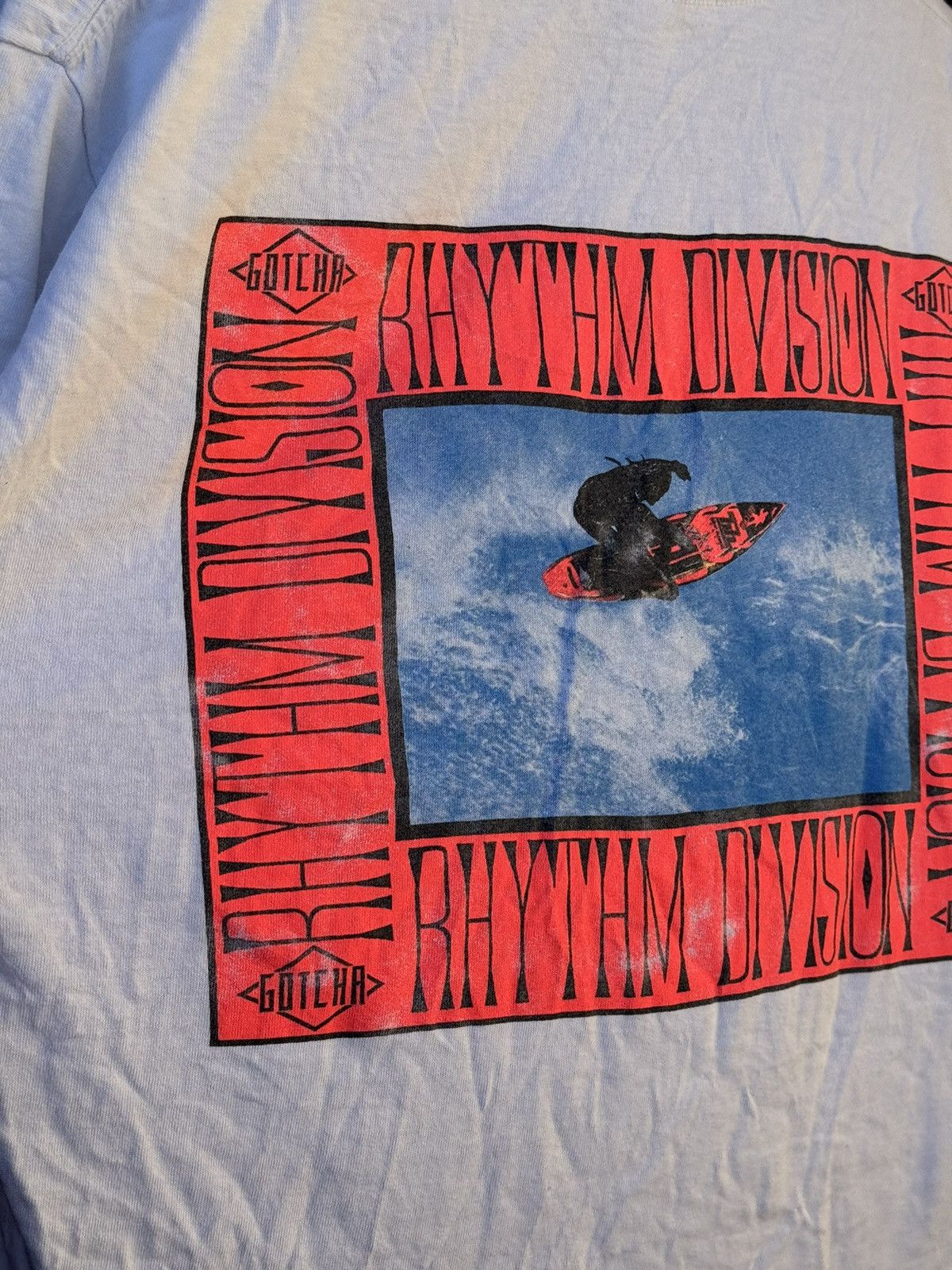 Gotcha × Vintage 1991 Gotcha Rhythm Division vintage white surf tee t-shirt Size US XL / EU 56 / 4 - 4 Thumbnail