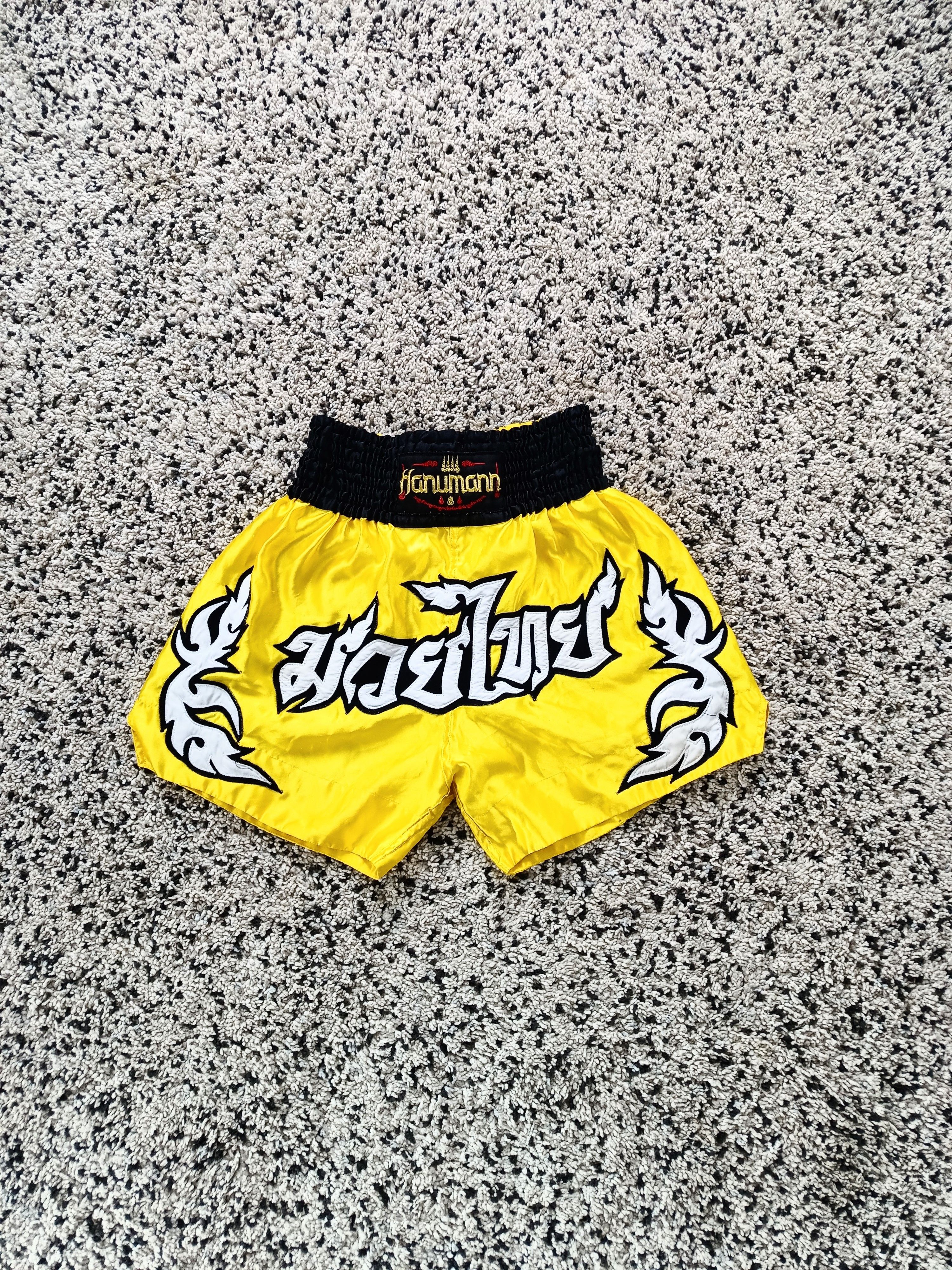 Japanese Brand Thai boxing short style Muay Size US 34 / EU 50 - 1 Thumbnail