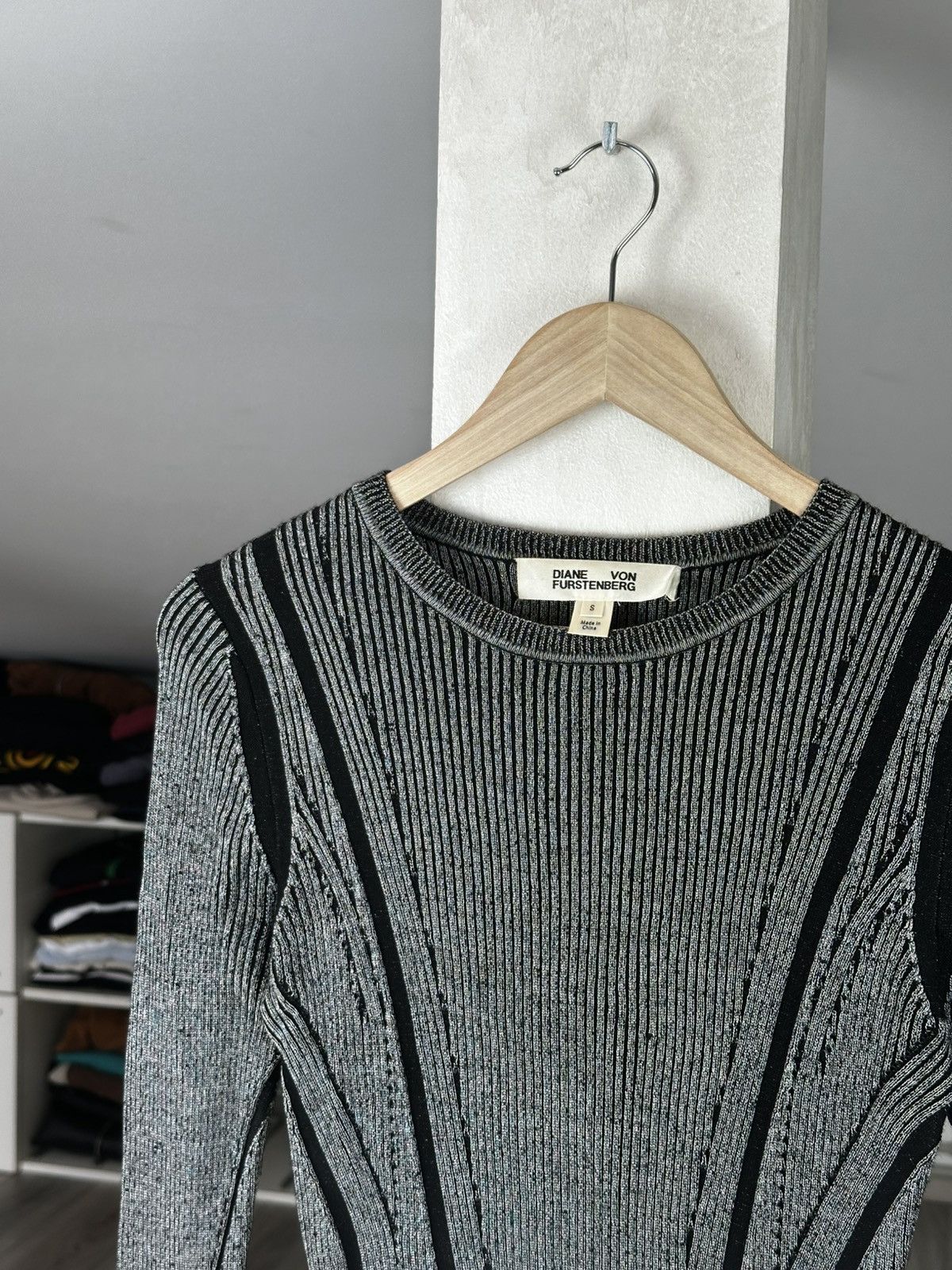 Diane von Furstenberg DIANE VON FURSTENBERG LONG SLEEVE STYLE Size S / US 4 / IT 40 - 2 Thumbnail