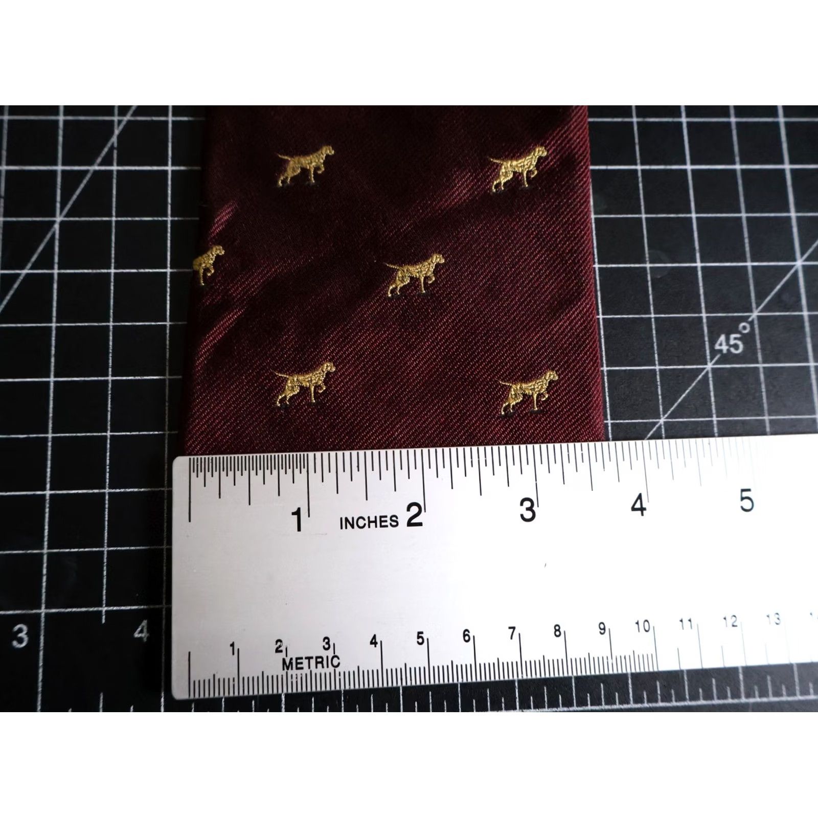 Ralph Lauren VINTAGE Lauren Ralph Lauren Dog Motif Silk Tie Dark Red Yellow 56 x 3.75 USA Made Men Tie Classic 56" Long Red Yellow Dog Theme Size US M / EU 48-50 / 2 - 6 Thumbnail