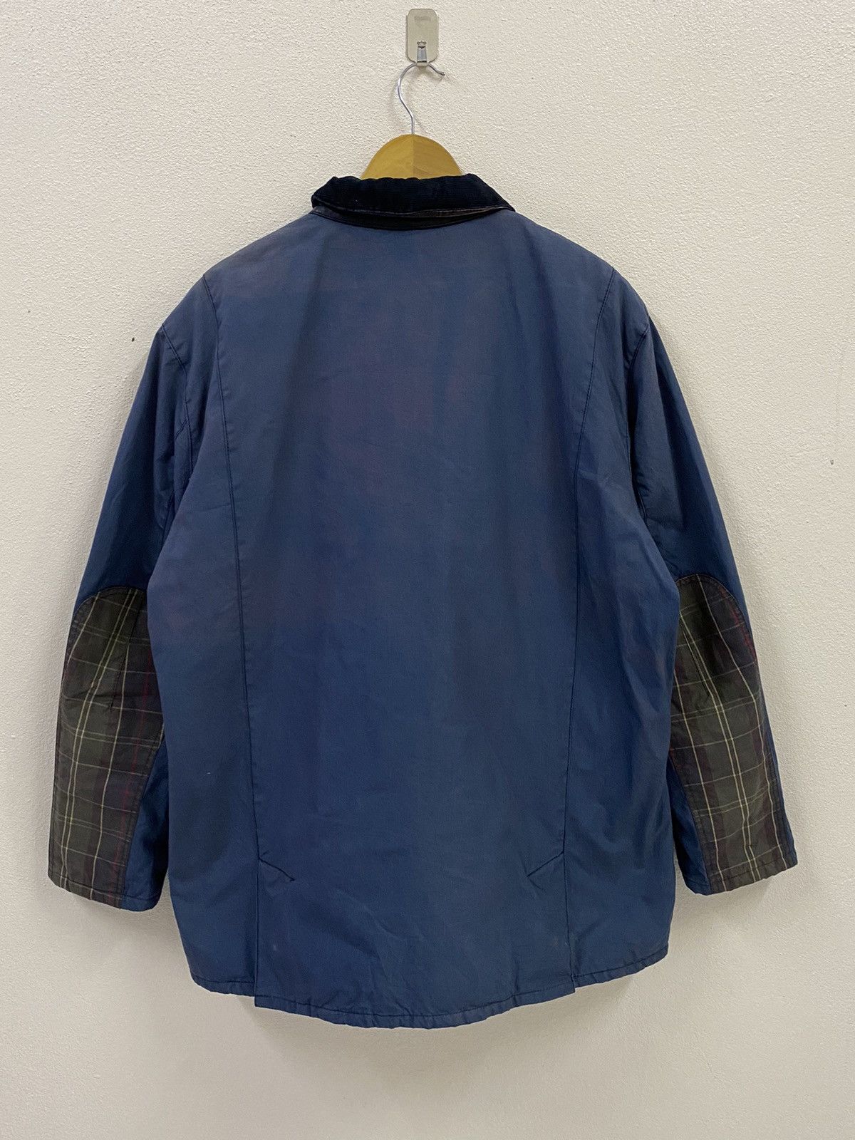 Barbour AW 16 PDD Barbour Carrbridge Classic Tartan Size US XL / EU 56 / 4 - 3 Thumbnail