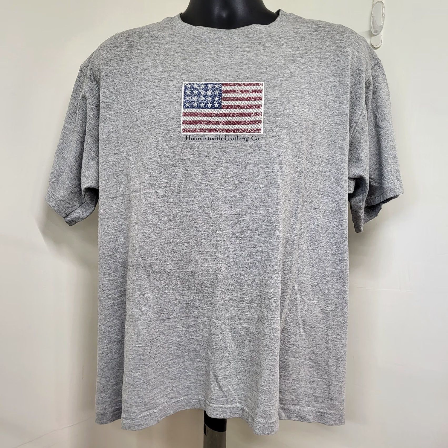 Vintage VINTAGE Houndstooth Clothing Co. Tshirt Men's Size Large American Flag Gray 4th July Shirt Mens Gray T-Shirt Size US L / EU 52-54 / 3 - 2 Thumbnail