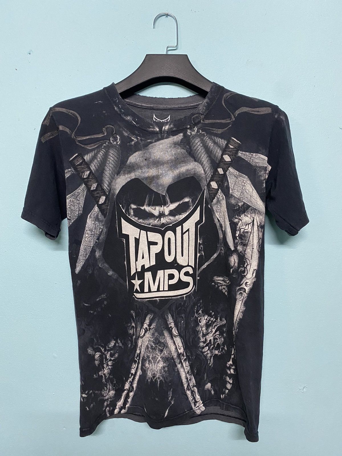 Tapout Vintage 2010's TapOut Skull Samurai Sword Design Size US S / EU 44-46 / 1 - 1 Thumbnail