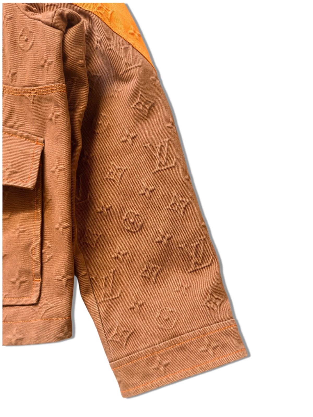 Louis Vuitton Louis Vuitton Carpenter 50 Hooded Denim Jacket 3D Monogram Size US M / EU 48-50 / 2 - 5 Thumbnail