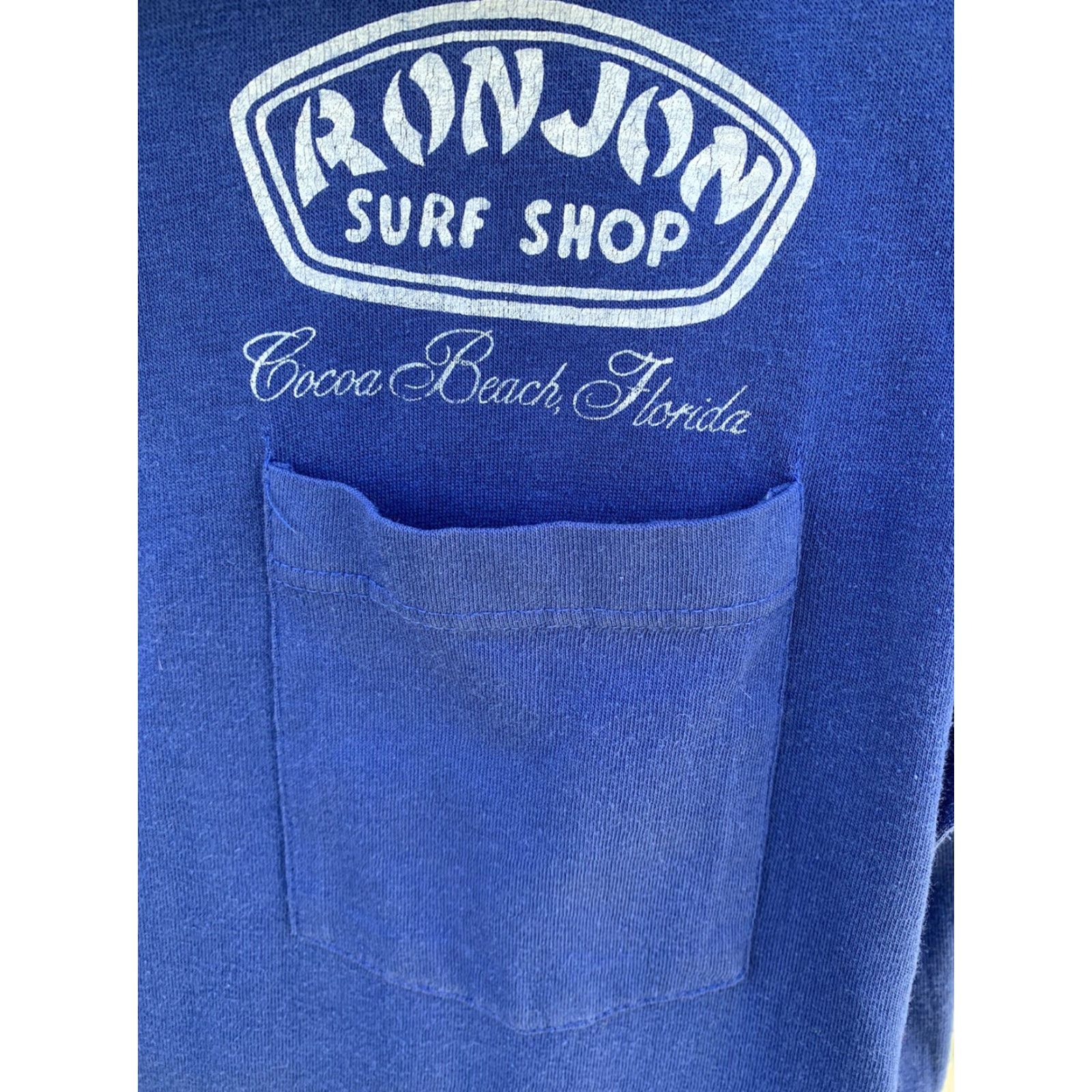Vintage VINTAGE Ron Jon Surf Shop Cocoa Beach Florida graphic tee polo shirt M Blue Beach Flower Graphic Print T-Shirt Men Mens Size US M / EU 48-50 / 2 - 3 Thumbnail