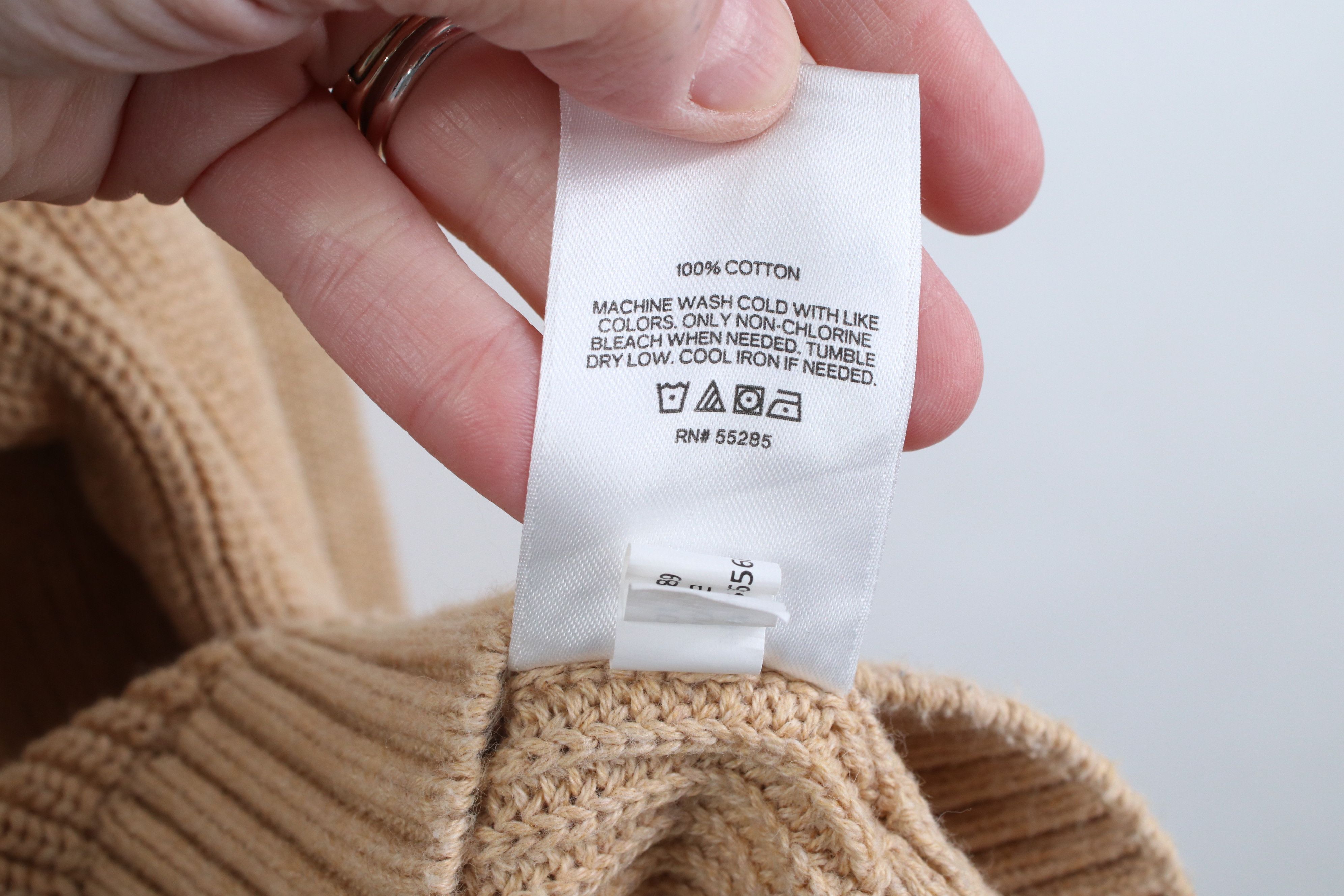 Express Express Chunky Ribbed Knit Shawl Pullover Sweater Beige Size US L / EU 52-54 / 3 - 7 Thumbnail