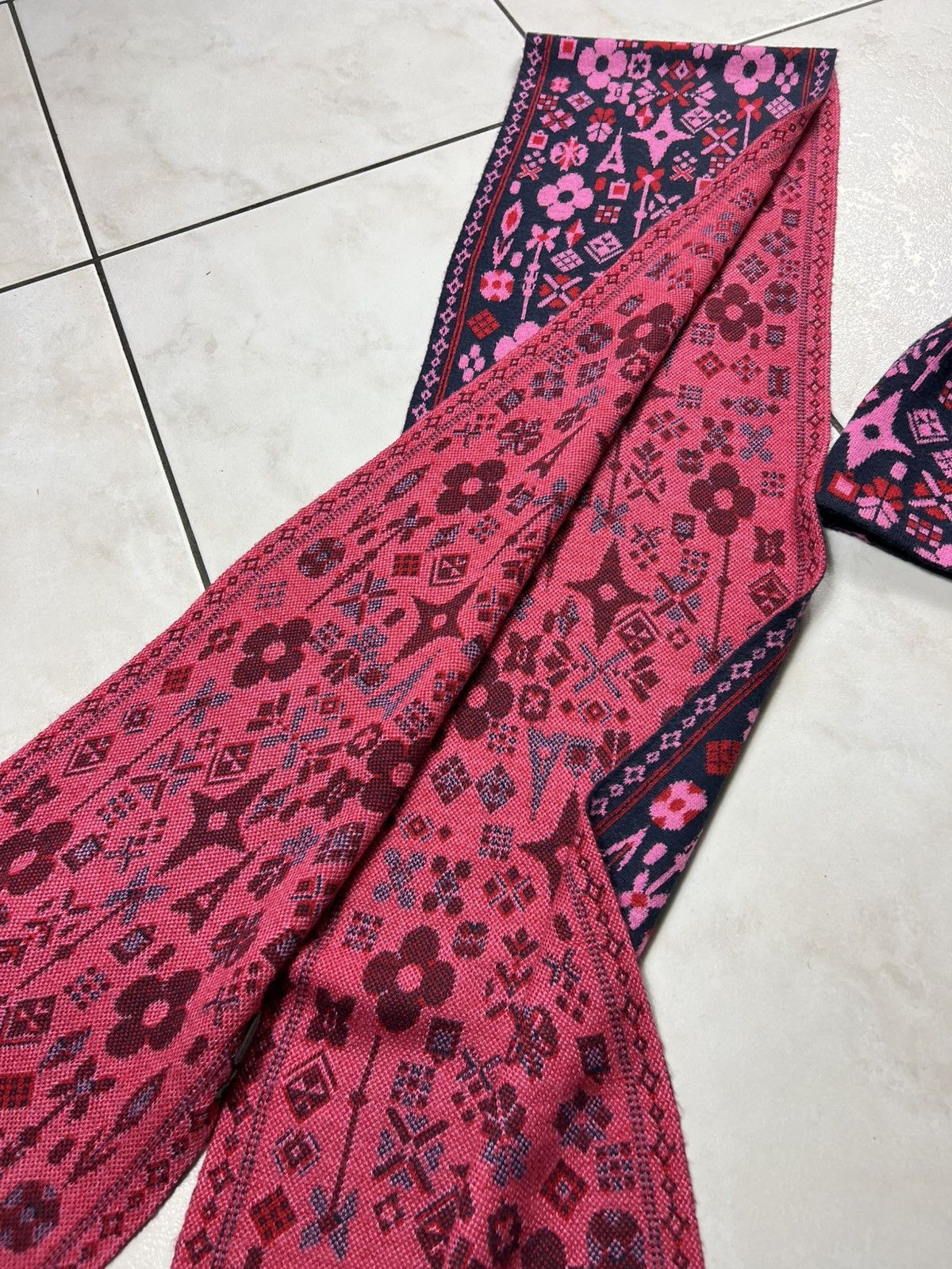 Louis Vuitton Vintage Louis Vuitton set hat+scarf floral monogram luxury Size ONE SIZE - 8 Thumbnail