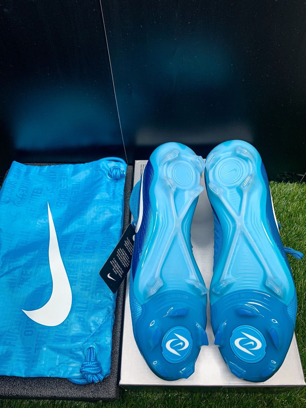 Nike Nike Phantom Luna 2 Elite Size US 8.5 / EU 41-42 - 4 Thumbnail