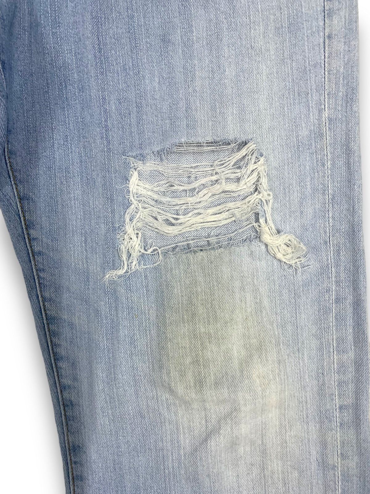 Hanes Vintage 80s Hanes North Carolina Distressed Jeans Size US 33 - 8 Thumbnail