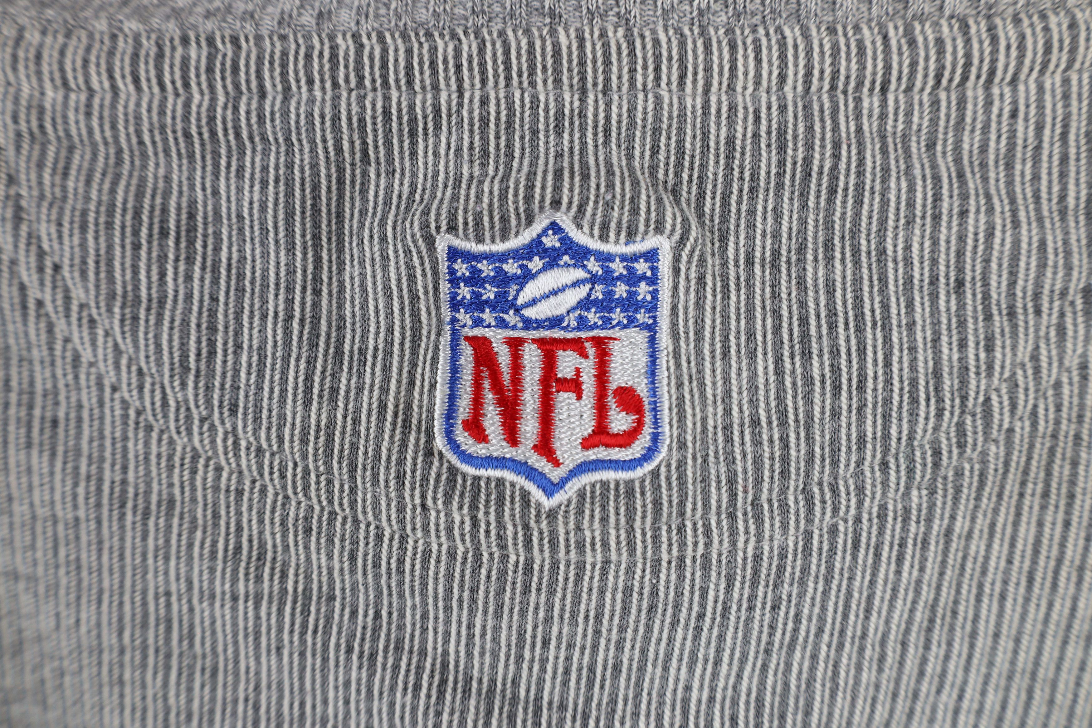 Vintage Vintage 90s Ribbed Dallas Cowboys Football Sweatshirt Gray Size US XL / EU 56 / 4 - 11 Thumbnail