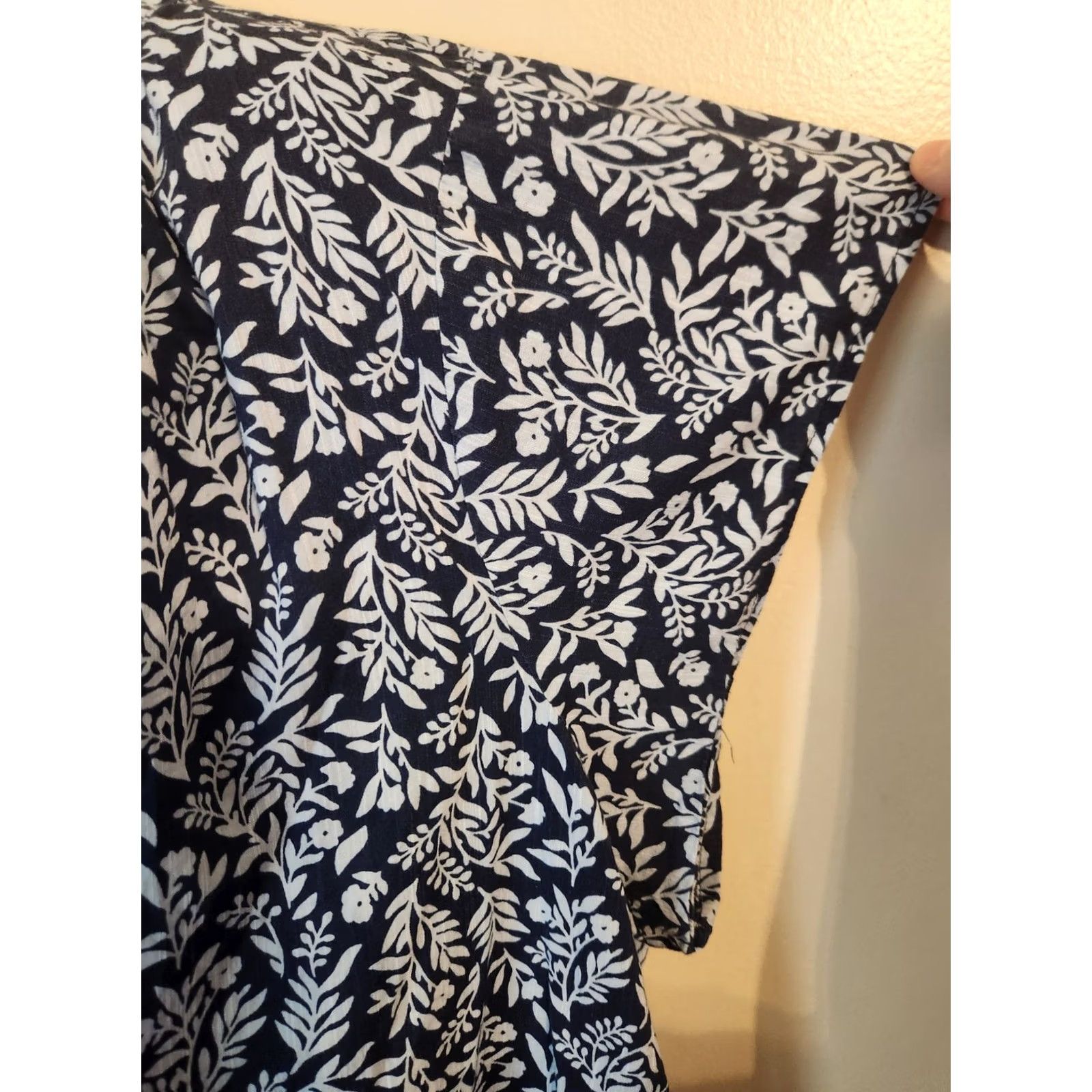 Vintage St Johns Bay Navy Blue Floral Print Short Sleeve Top Shirt Boho 5X Plus Women Size XXL / US 16-18 / IT 52-54 - 4 Thumbnail