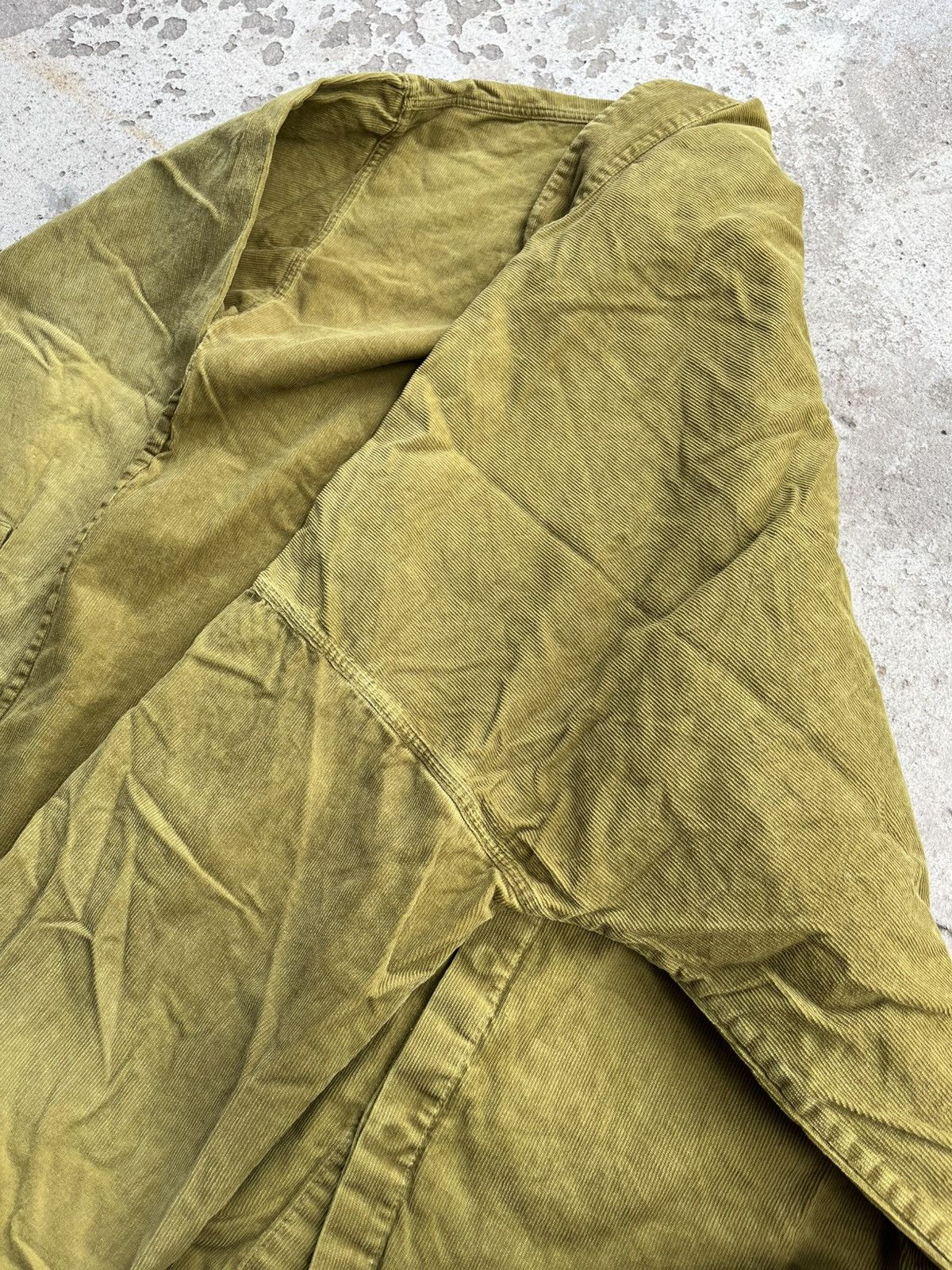 Versace 70s 🔥 Gianni Versace Faded Corduroy Shirt Thrashed Overshirt Size US L / EU 52-54 / 3 - 17 Thumbnail
