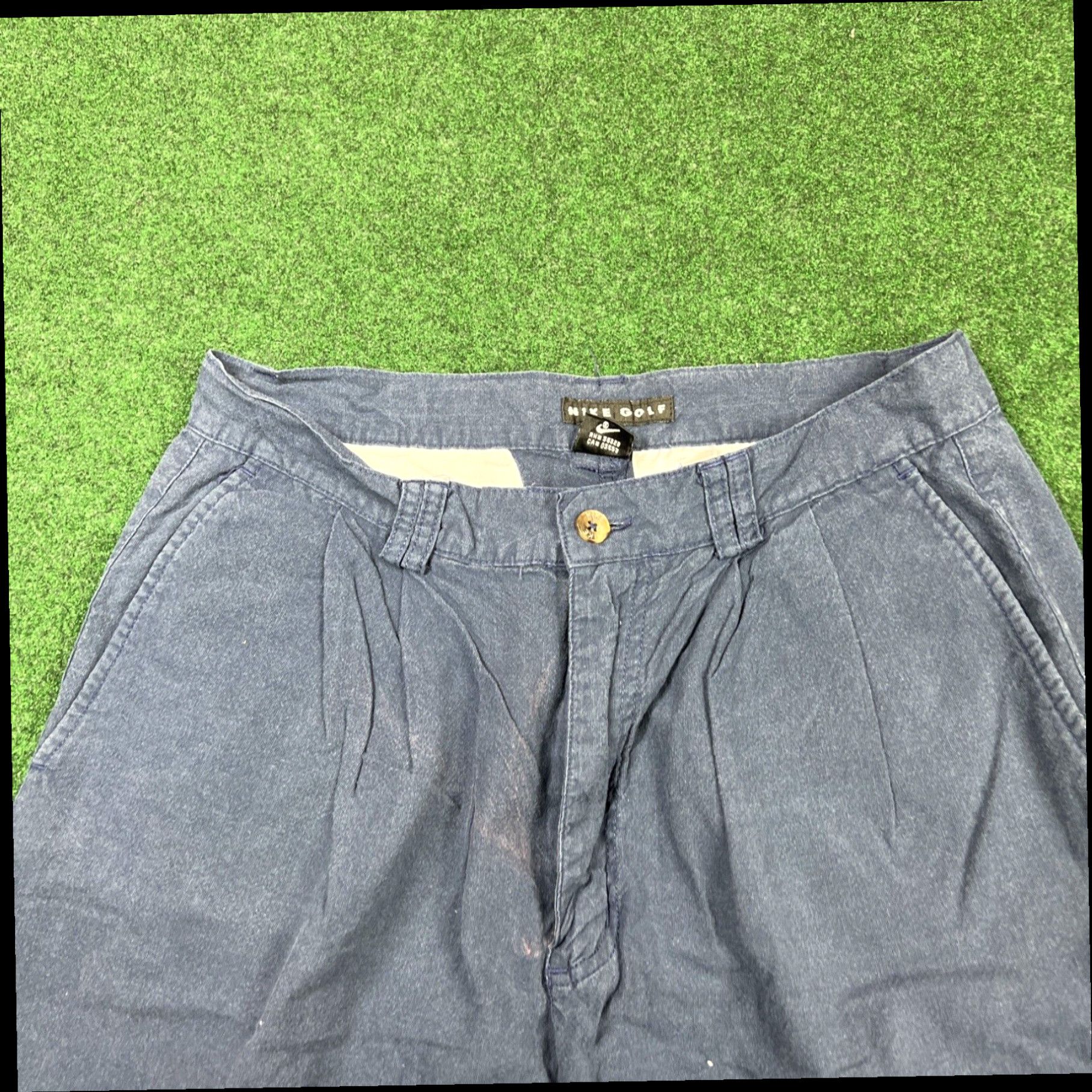 Nike Vintage Nike Golf Shorts Blue Mens Size 30 Fast Shipping Size US 30 / EU 46 - 5 Thumbnail