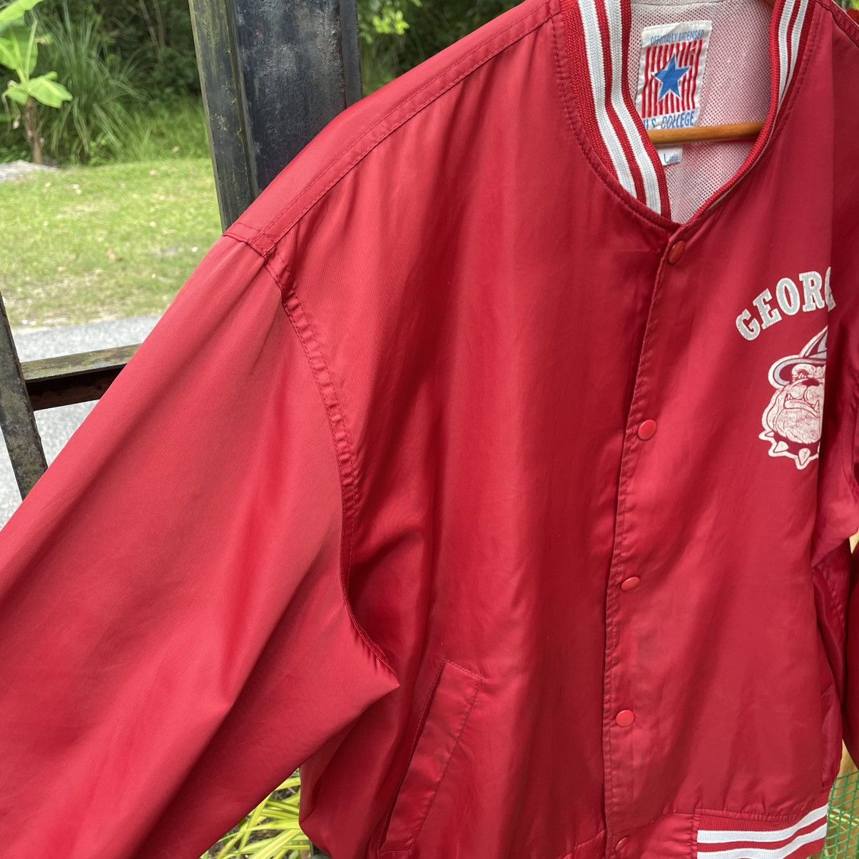 Vintage 🔥Vintage 90s Georgetown Hoyas Big Logo Nylon Light Jacket Size US L / EU 52-54 / 3 - 7 Thumbnail