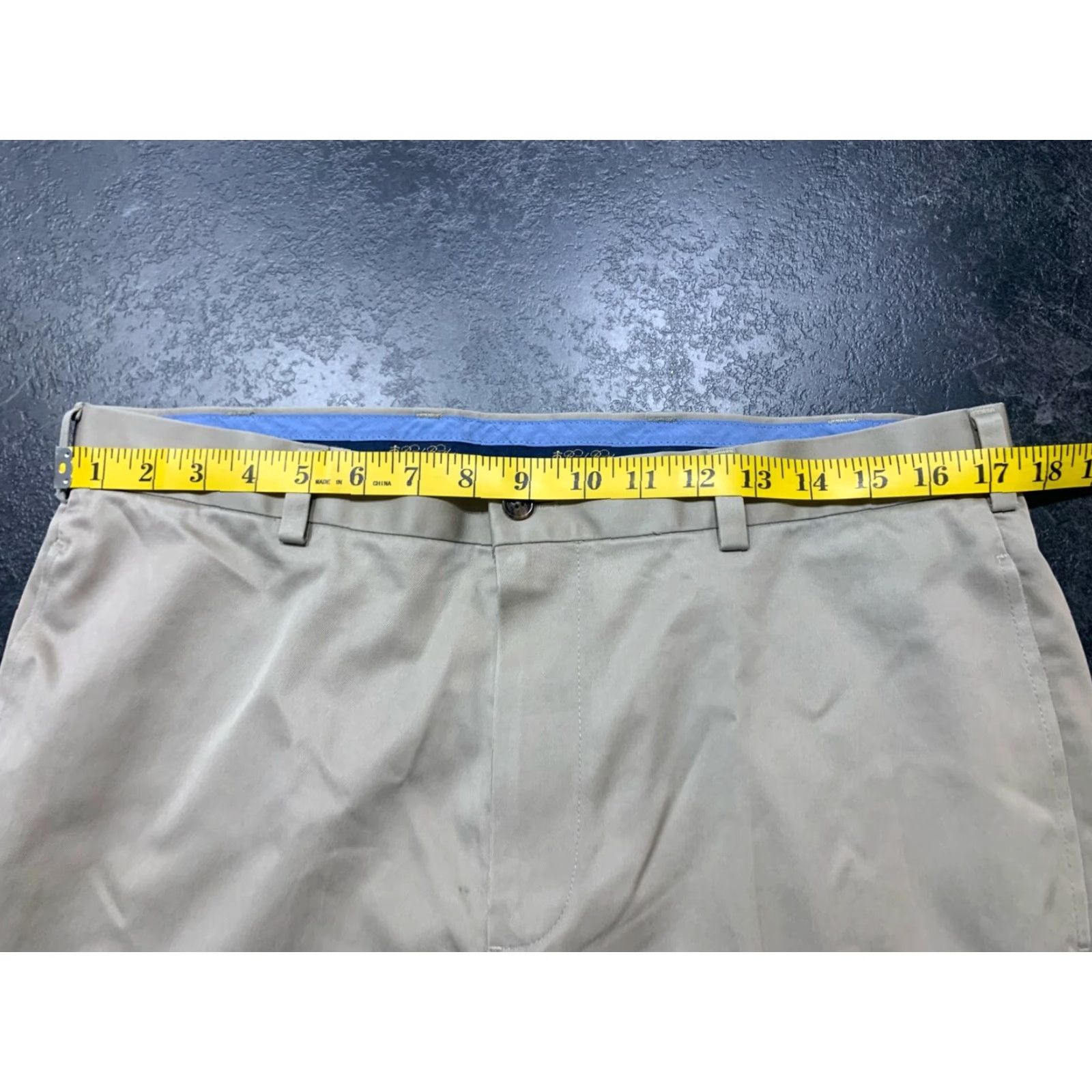 Brooks Brothers Brooks Brothers Beige Chino Pants Men's 35x29 Regular Fit Flat Front Lightweight Stretch Size US 35 - 3 Thumbnail