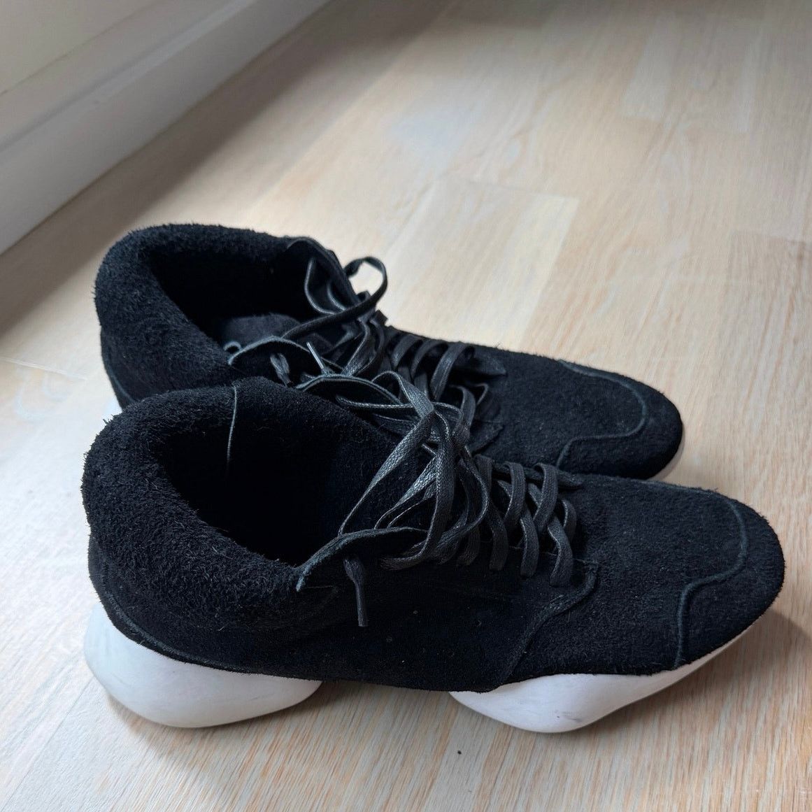 Rick Owens Rick Owens x adidas Black High Top Sneakers Approx US 11 Size US 11 / EU 44 - 5 Thumbnail