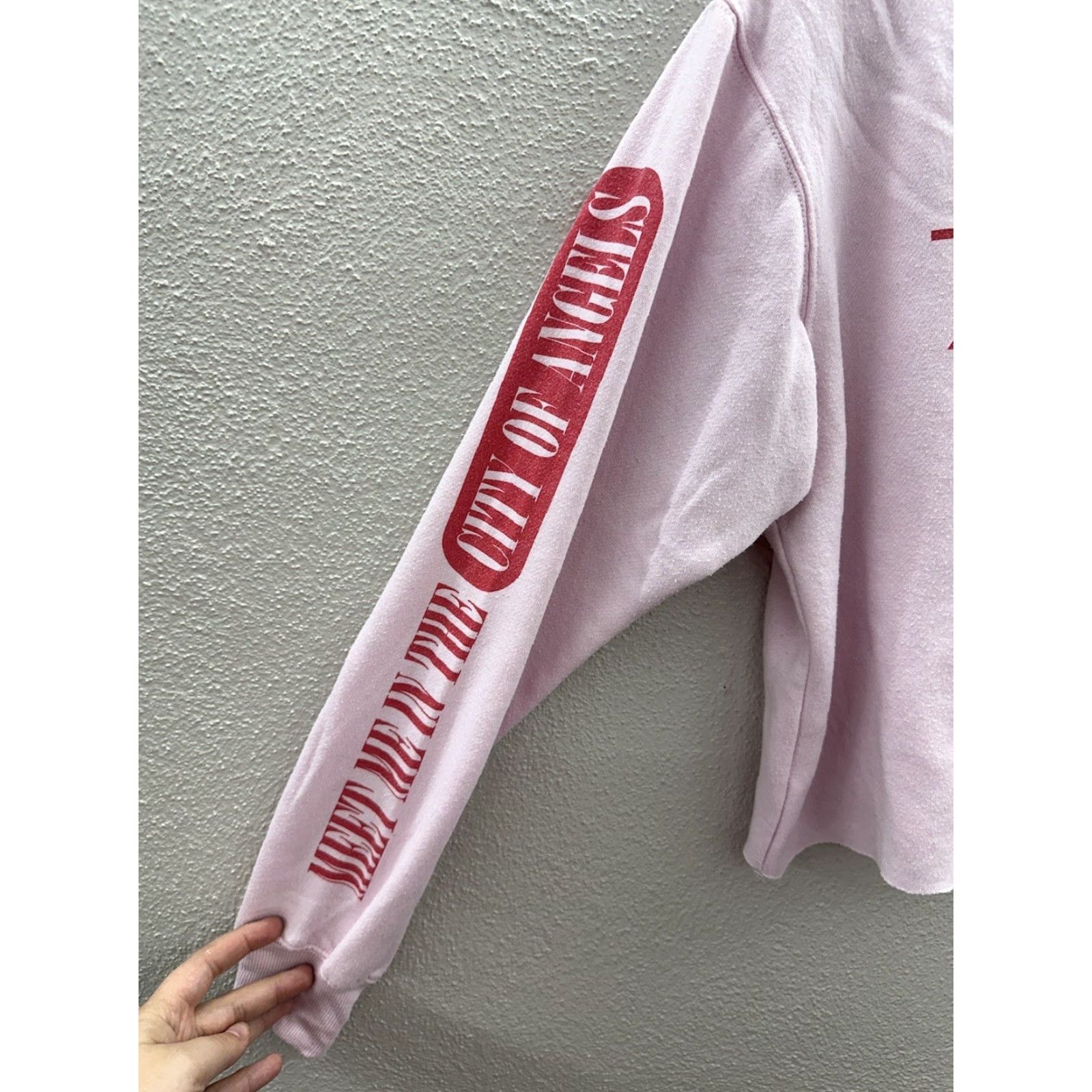 Vintage Mighty Fine Sweatshirt Womens Size Medium Pink Los Angeles Long Sleeve Cropped Size M / US 6-8 / IT 42-44 - 5 Thumbnail