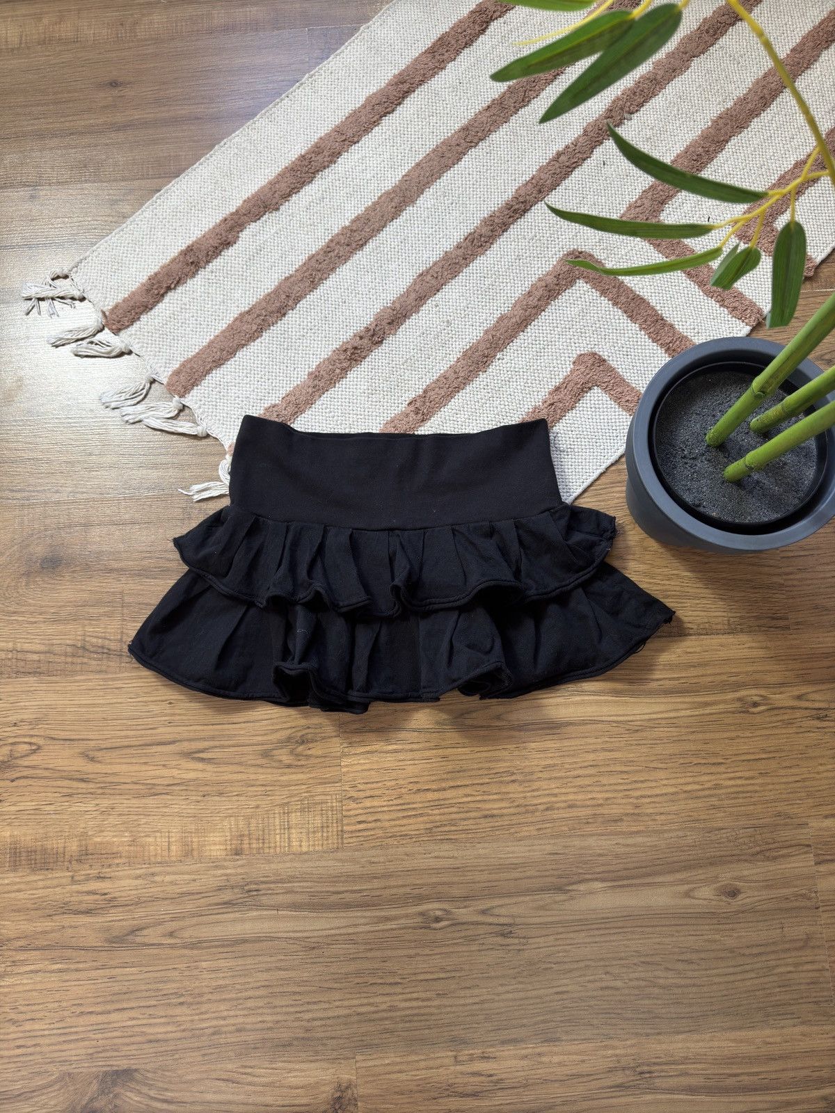 Vintage VINTAGE HOT CHIC VON DUTCH STYLE MINI SKIRT Size 25" / US 0 / IT 36 - 4 Thumbnail