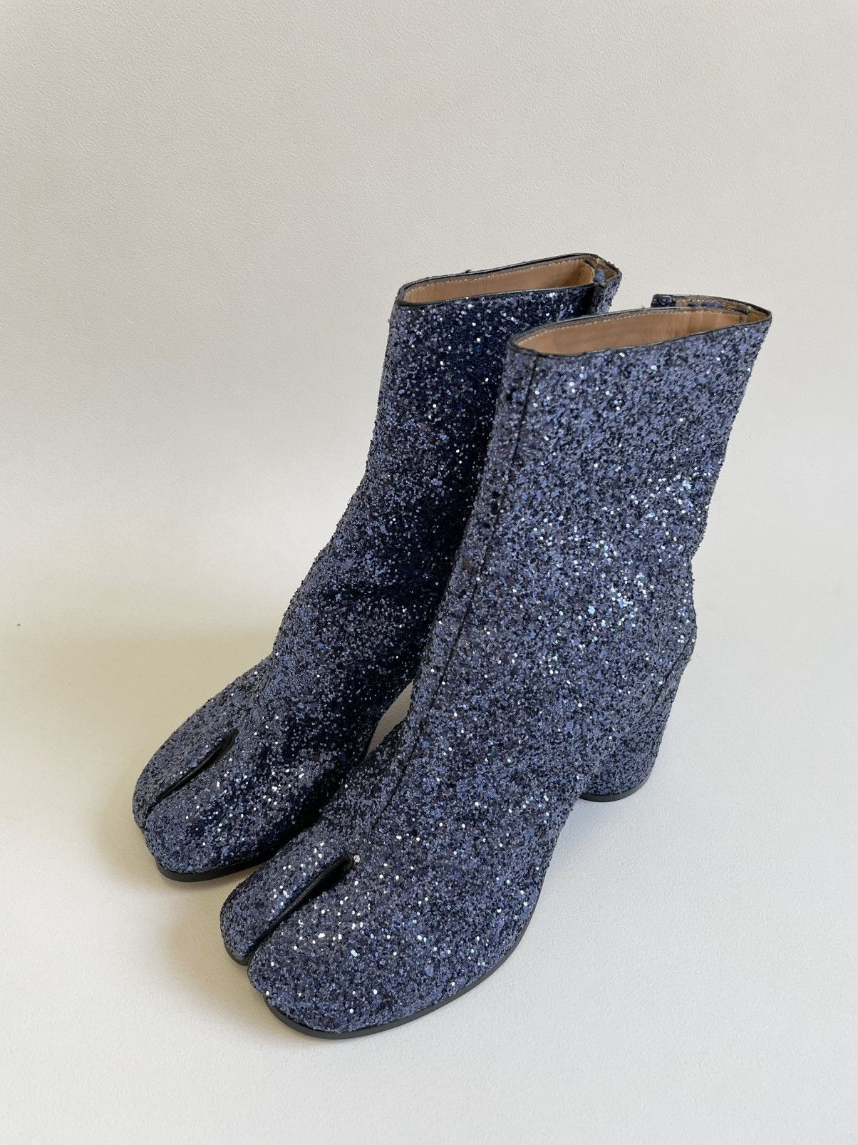 Maison Margiela Metallic Blue Glitter Tabi Boots Size US 6 / IT 36 - 11 Thumbnail