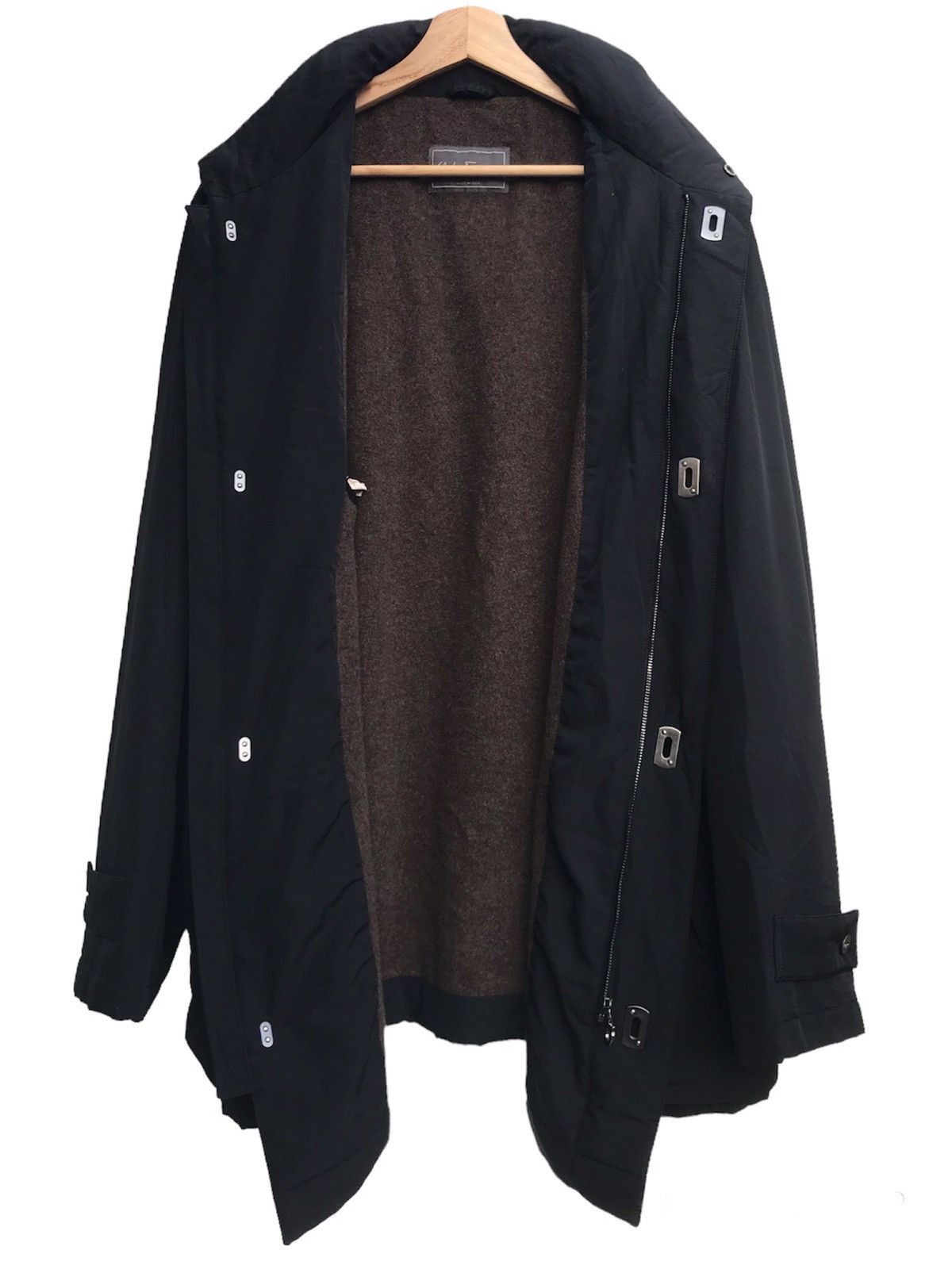 Salvatore Ferragamo Vintage Sticky Salvatore Ferragamo Coat Size US M / EU 48-50 / 2 - 3 Thumbnail