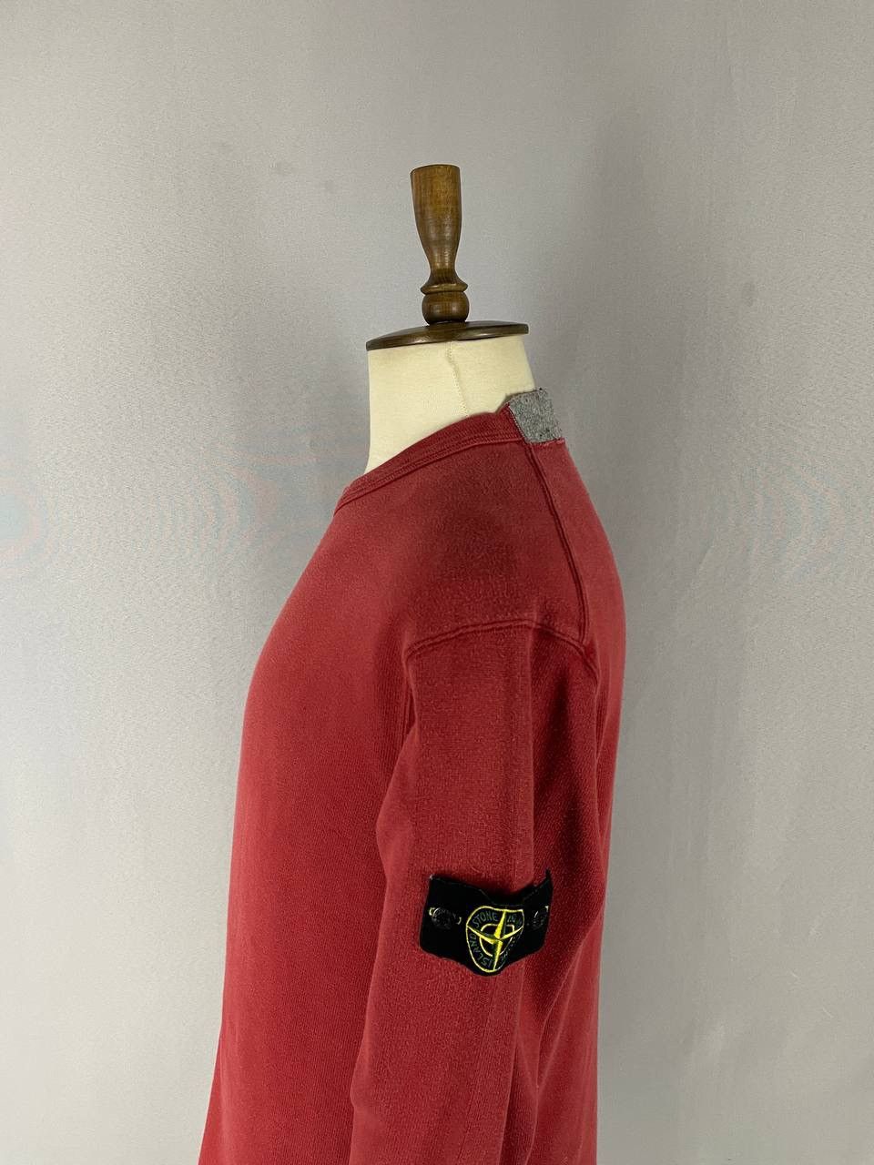 Stone Island Stone Island Sweatshirt Crewneck Sweater Red Vintage Size US L / EU 52-54 / 3 - 9 Thumbnail