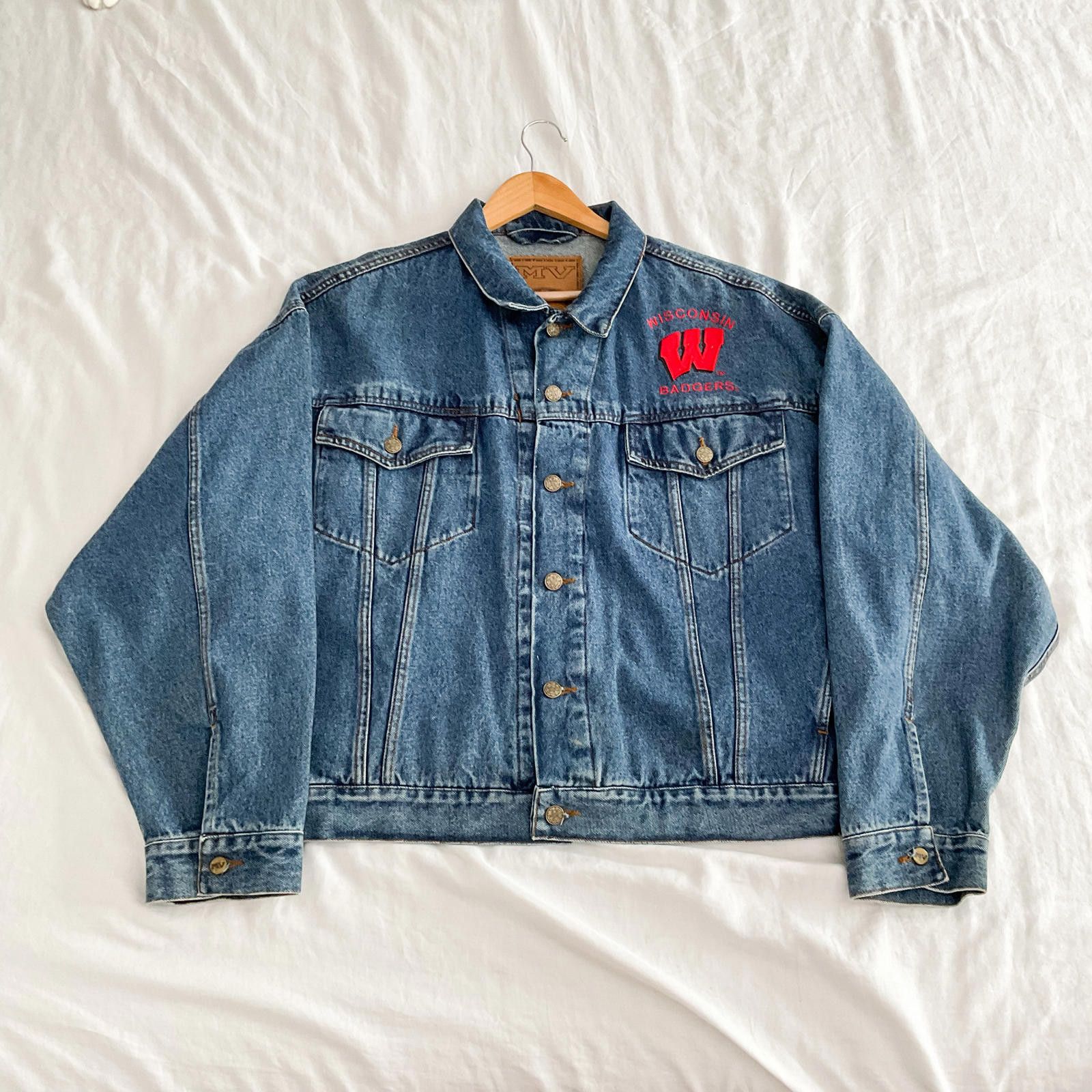 Vintage RARE VTG 90's UW Wisconsin denim jean jacket XL unisex Size US XL / EU 56 / 4 - 1 Thumbnail