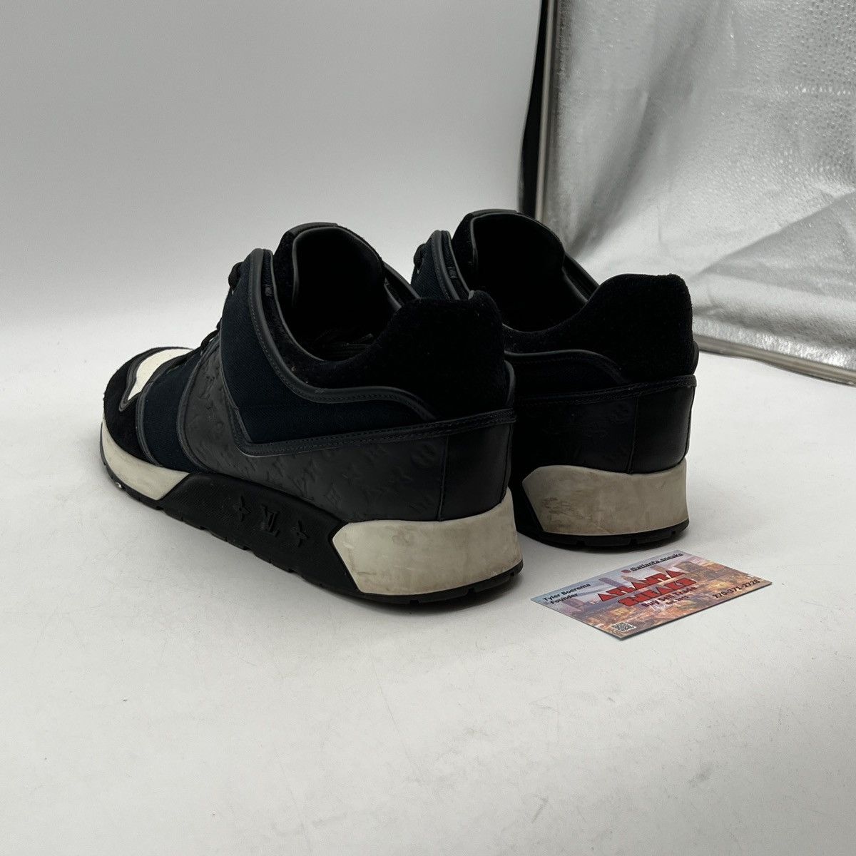 Louis Vuitton LOUIS VUITTON LOW TOP SNEAKER MONOGRAM Size US 13 / EU 46 - 4 Thumbnail