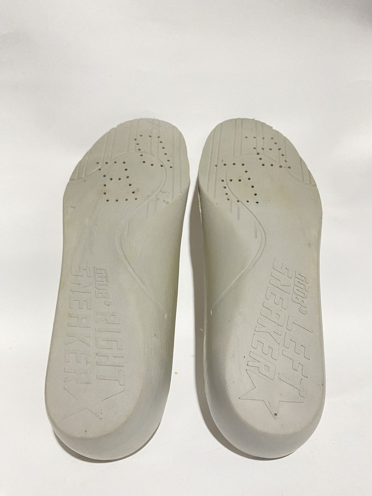 Golden Goose Golden Goose Deluxe Brand Graffiti Francy Size US 6 / IT 36 - 10 Thumbnail