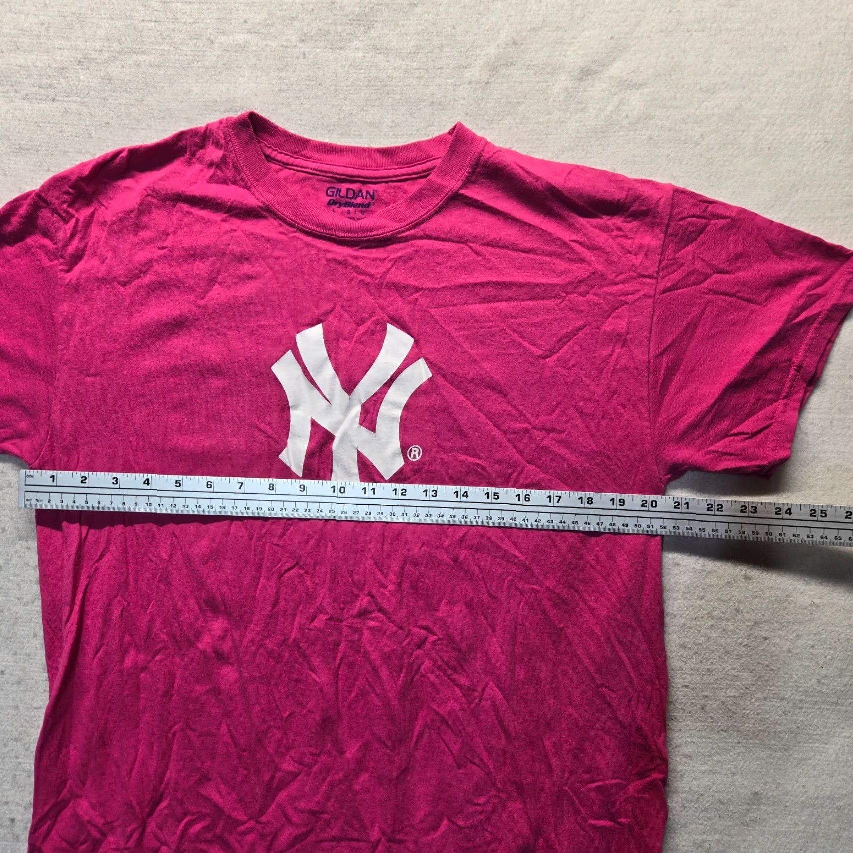 Gildan Gildan NY New York Shirt Mens Womens Size L Pink Short Sleeve Adult Large T-Shirt Crew Neck Logo Knit Cotton All Seasons Regular Size L / US 10 / IT 46 - 4 Thumbnail