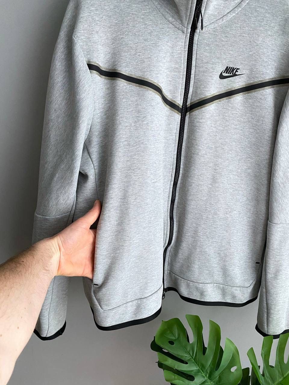 Nike Nike Tech Fleece Men's Grey Zip Hoodie, Size XL, CU4489-063 Size US XL / EU 56 / 4 - 6 Thumbnail